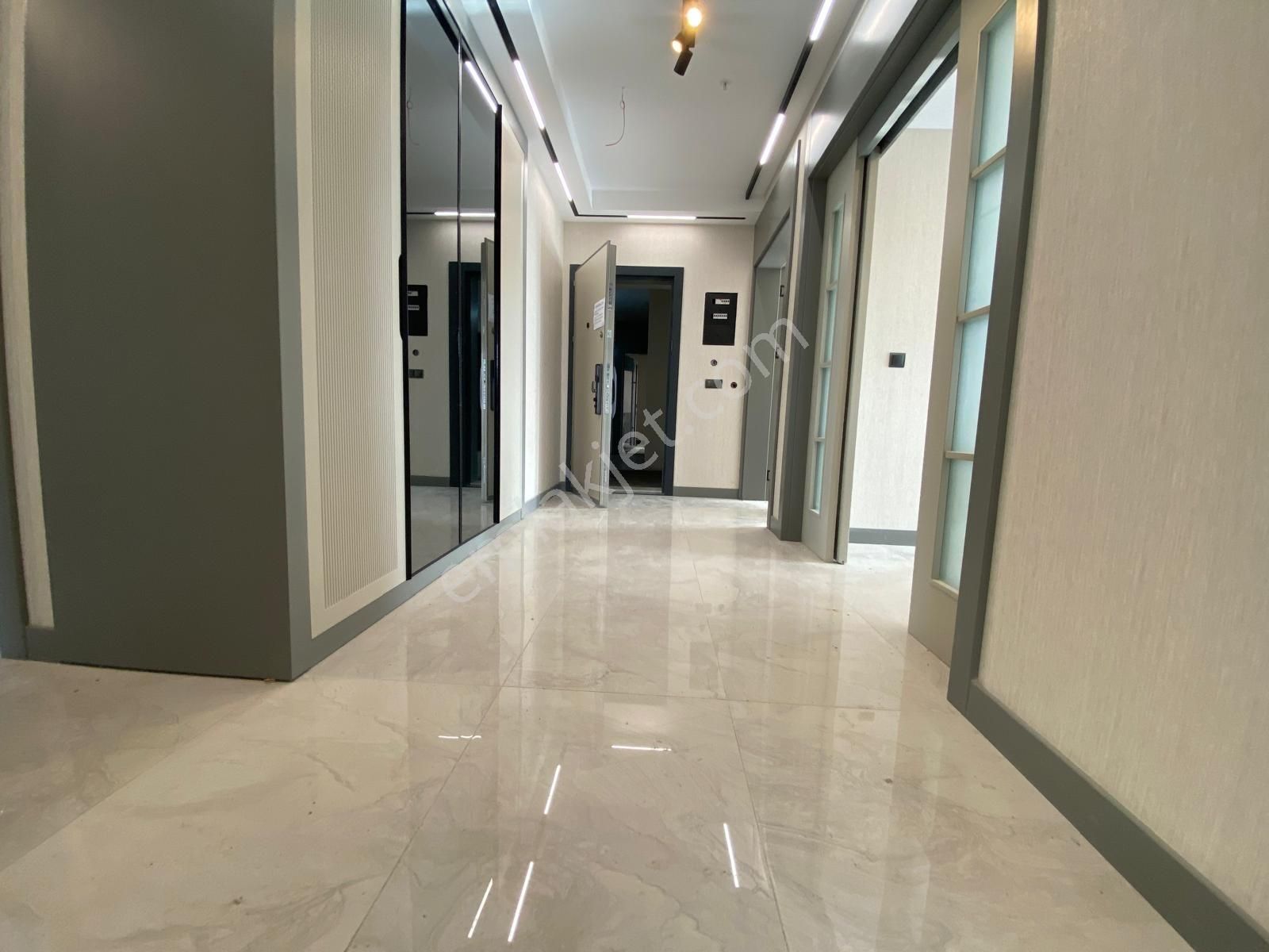 Susuz'da Muhteşem Lokasyon'da 4+1 Sıfır Ultra Lüks 170 M2 Daire - Görsel 29
