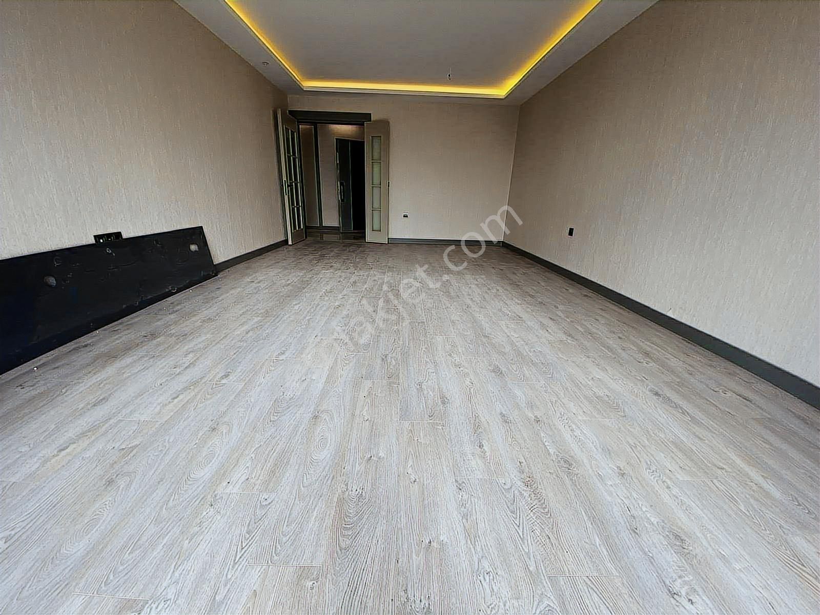 Susuz'da Muhteşem Lokasyon'da 4+1 Sıfır Ultra Lüks 170 M2 Daire - Görsel 22