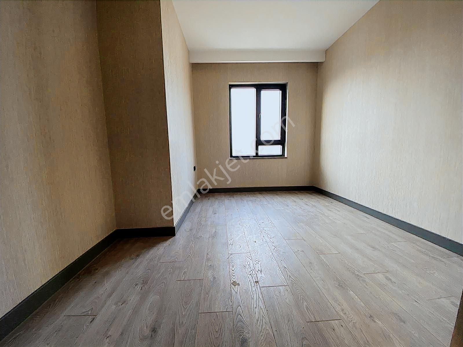 Susuz'da Muhteşem Lokasyon'da 4+1 Sıfır Ultra Lüks 170 M2 Daire - Görsel 15