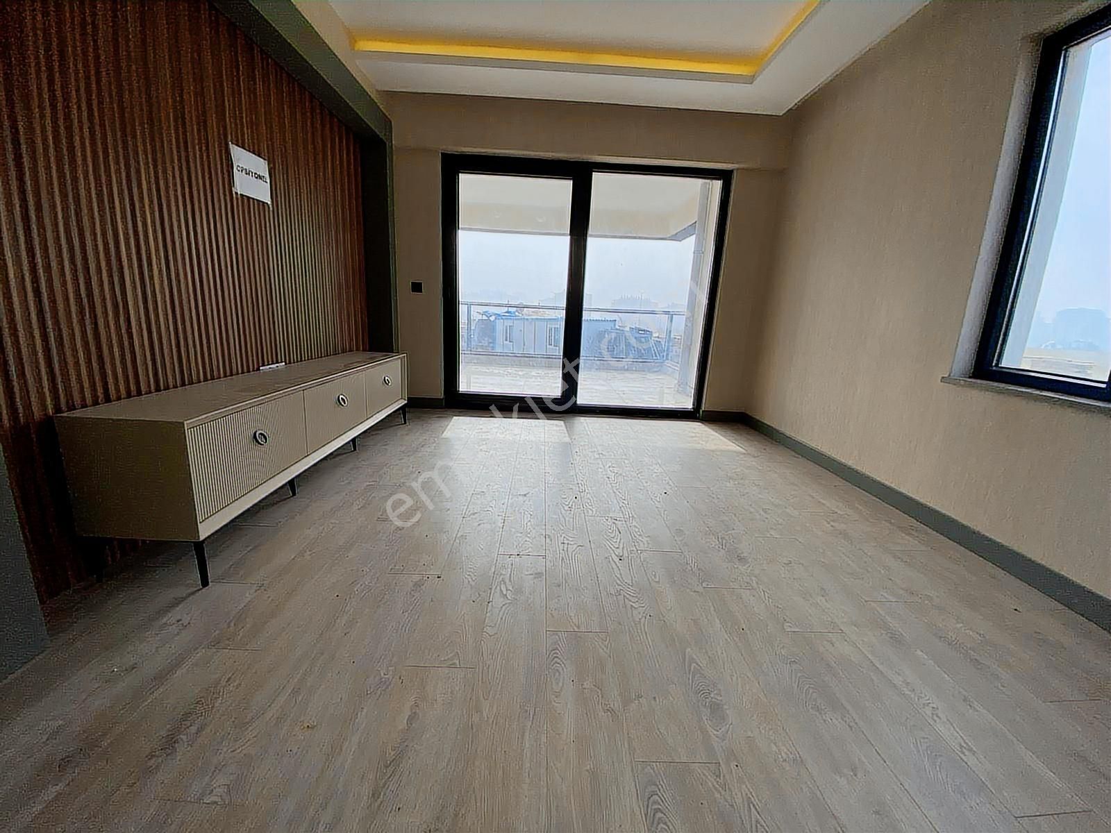 Susuz'da Muhteşem Lokasyon'da 4+1 Sıfır Ultra Lüks 170 M2 Daire - Görsel 14