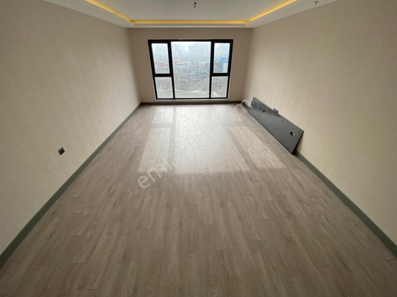 Susuz'da Muhteşem Lokasyon'da 4+1 Sıfır Ultra Lüks 170 M2 Daire - Görsel 21