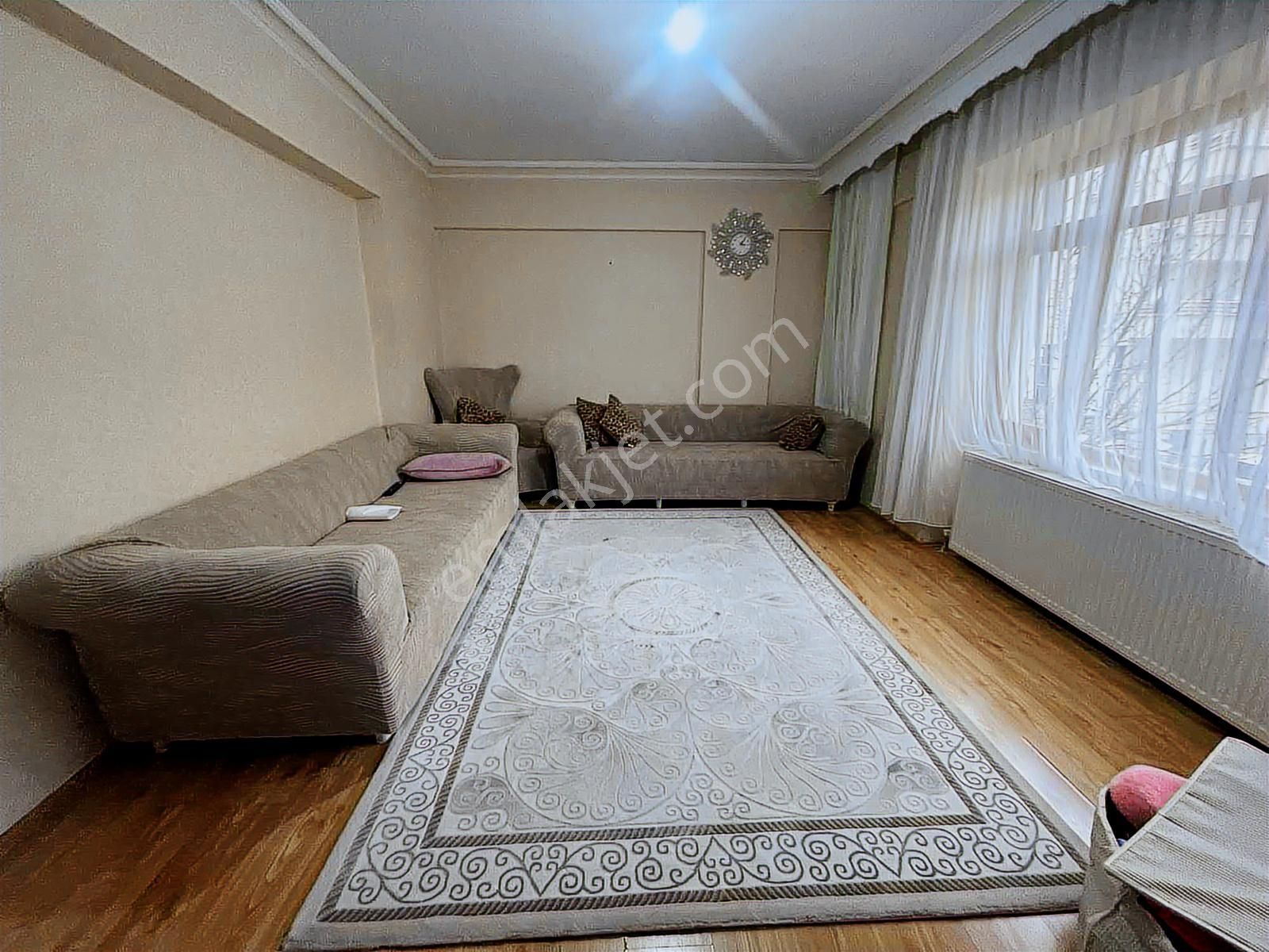 Çetin'den Harika Konum Cadde Cephe Yeni Bina Ara Kat Ön Cephe - Görsel 6