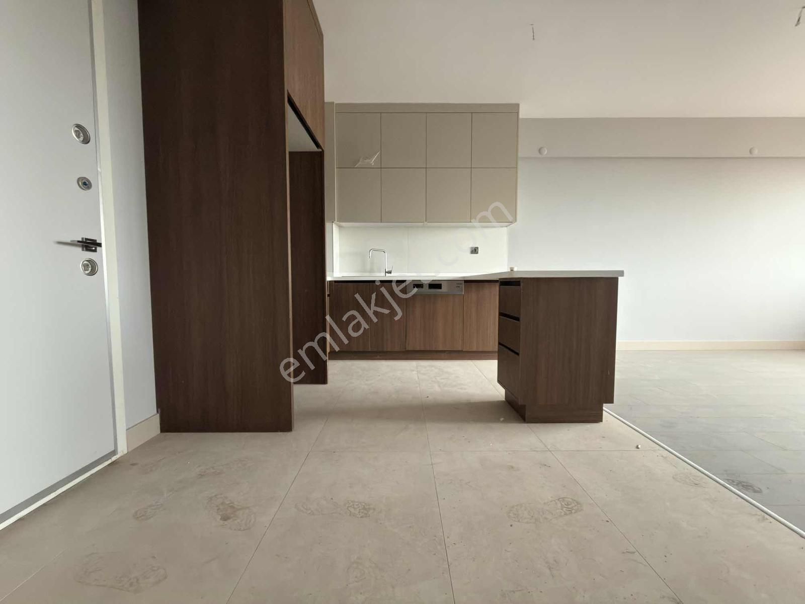 Onyx Ankarada Yüksek Kredi İmkanıyla 2 Ara Katta Ön Cephe 2+1 !! - Görsel 15