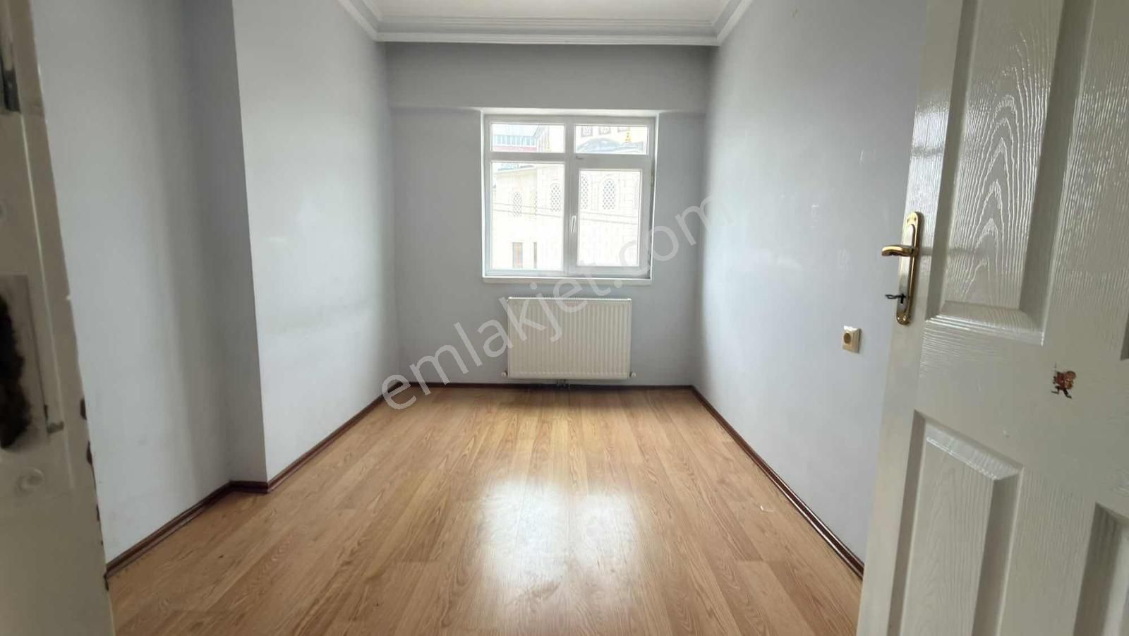 Çetin Emlak'tan Tandogan'da 11 15 Yıllık 2 Kat 3+1 Fırsat Daire - Görsel 25