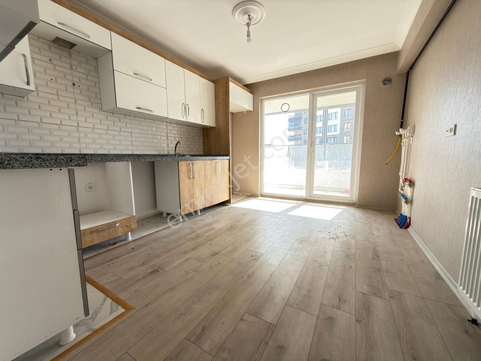 Saraycıkta 4 Son Katta Sıfır Emsalsiz 4+1 Geniş Ultra Lüks Daire - Görsel 2