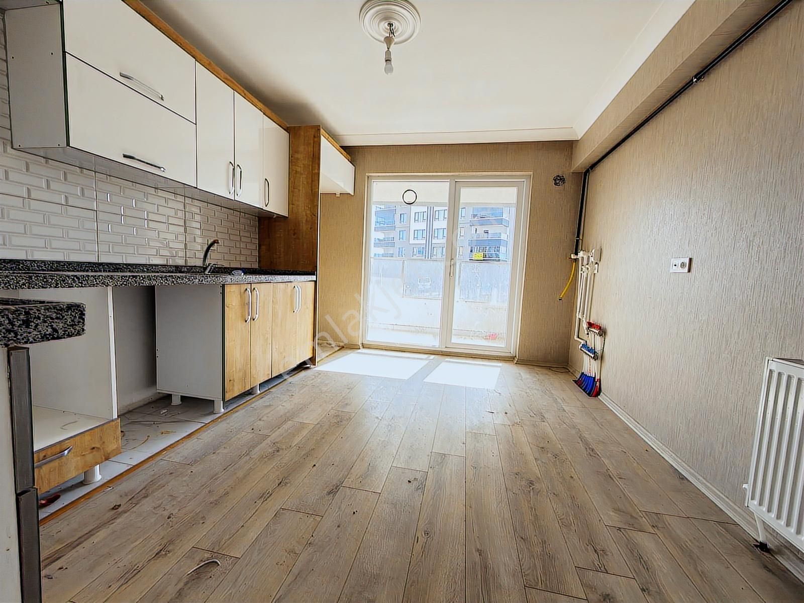 Saraycıkta 4 Son Katta Sıfır Emsalsiz 4+1 Geniş Ultra Lüks Daire - Görsel 15