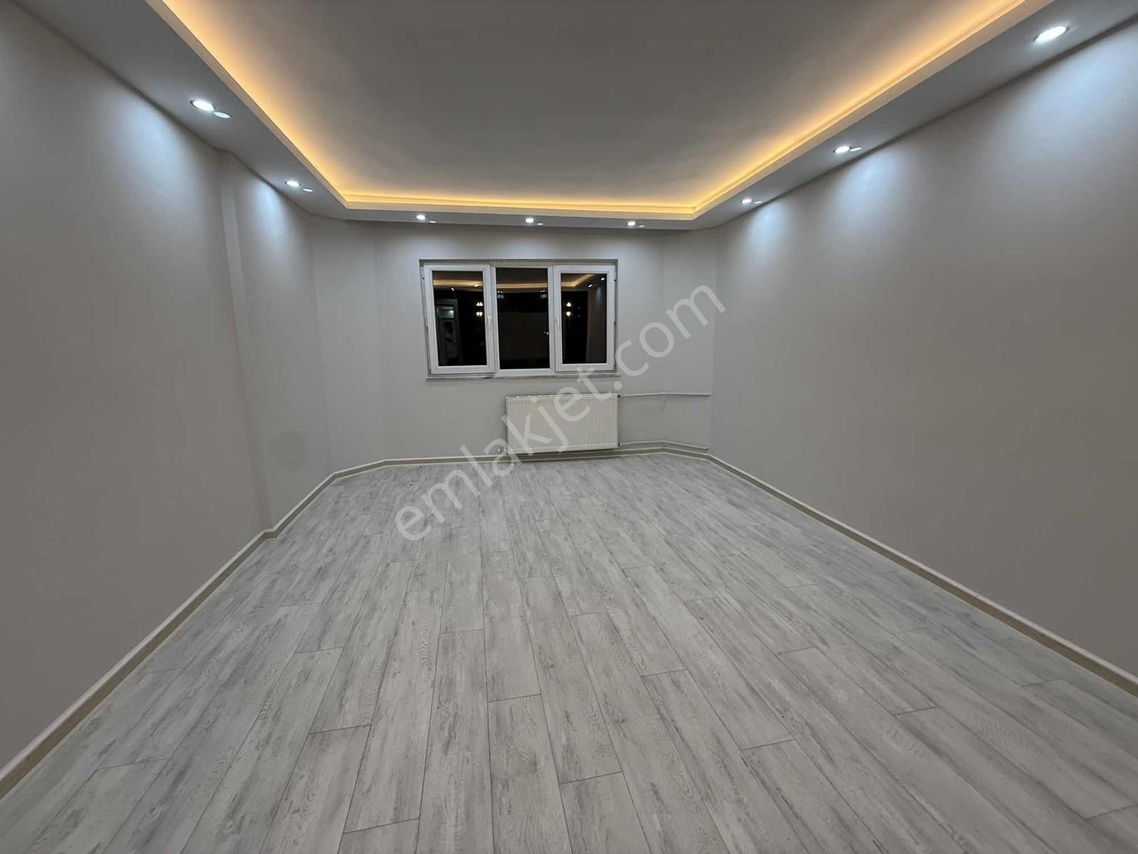 Emlak Center'dan Sakarya Mah Satılık Zeminden Asansörlü 3+1 - Görsel 26