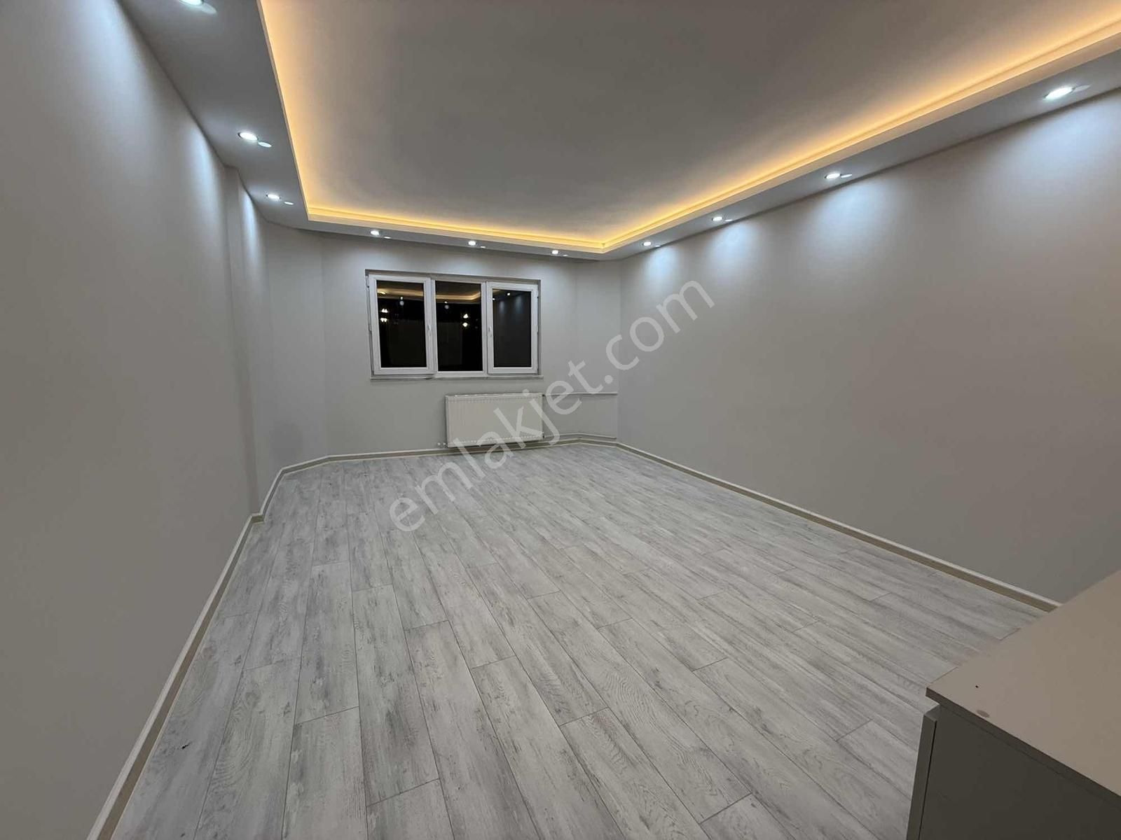 Emlak Center'dan Sakarya Mah Satılık Zeminden Asansörlü 3+1 - Görsel 12