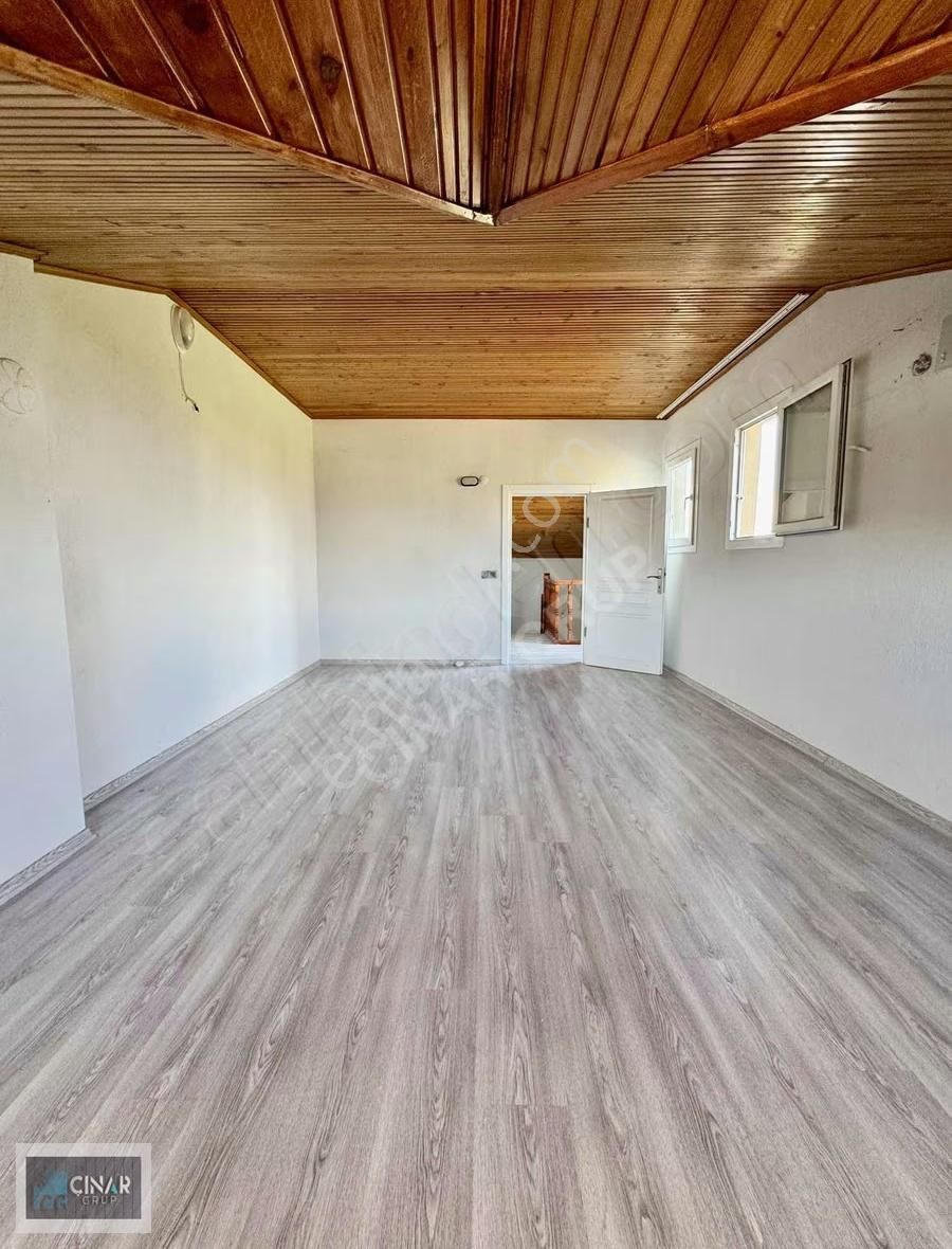 Menteşeoğlu Mahallesi'nde 3+1 Kiralık Geniş Daire - Görsel 2