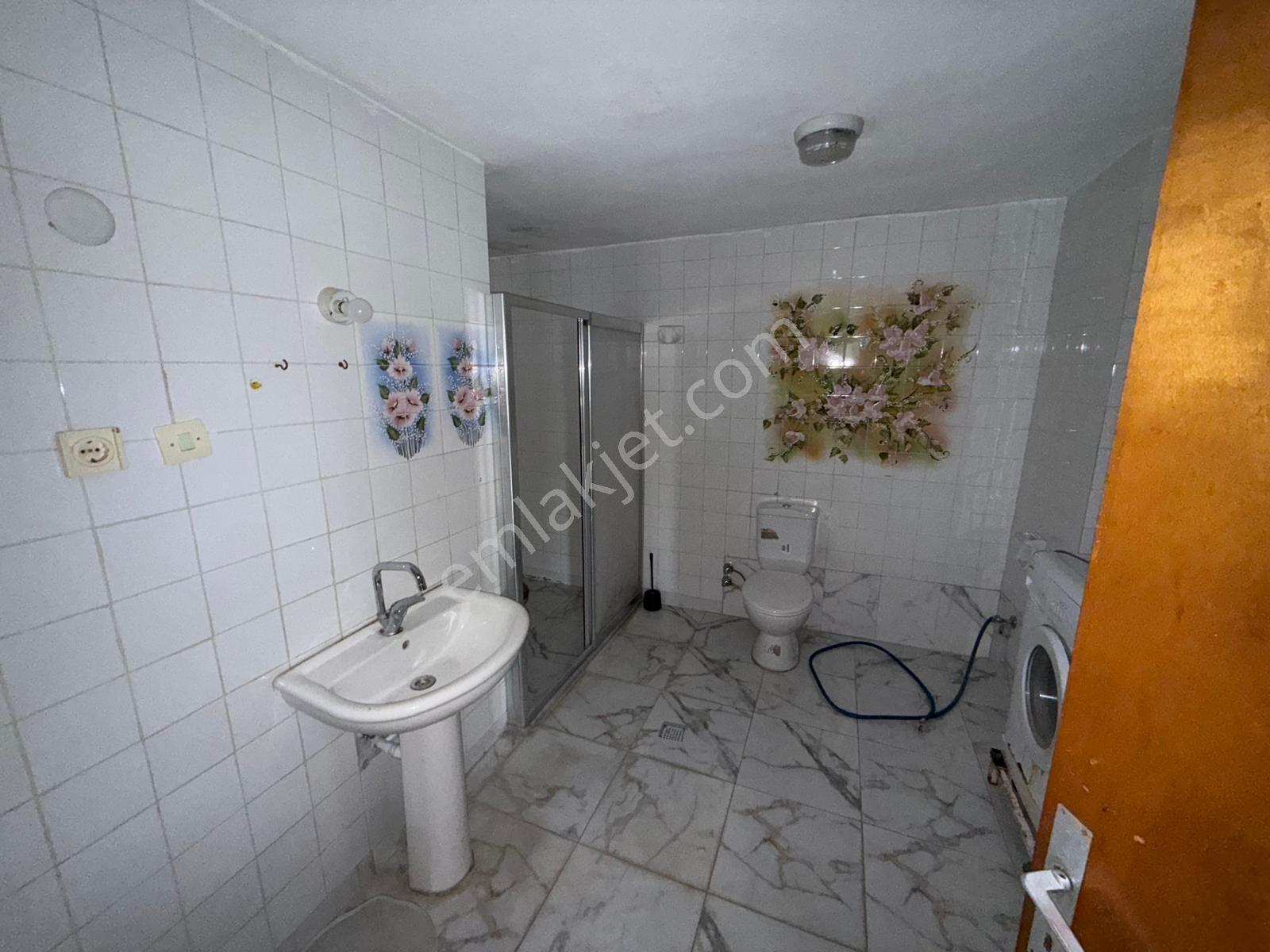 Edirne Karanfiloğlu Kiralık Geniş 2+1 Daire - Görsel 9