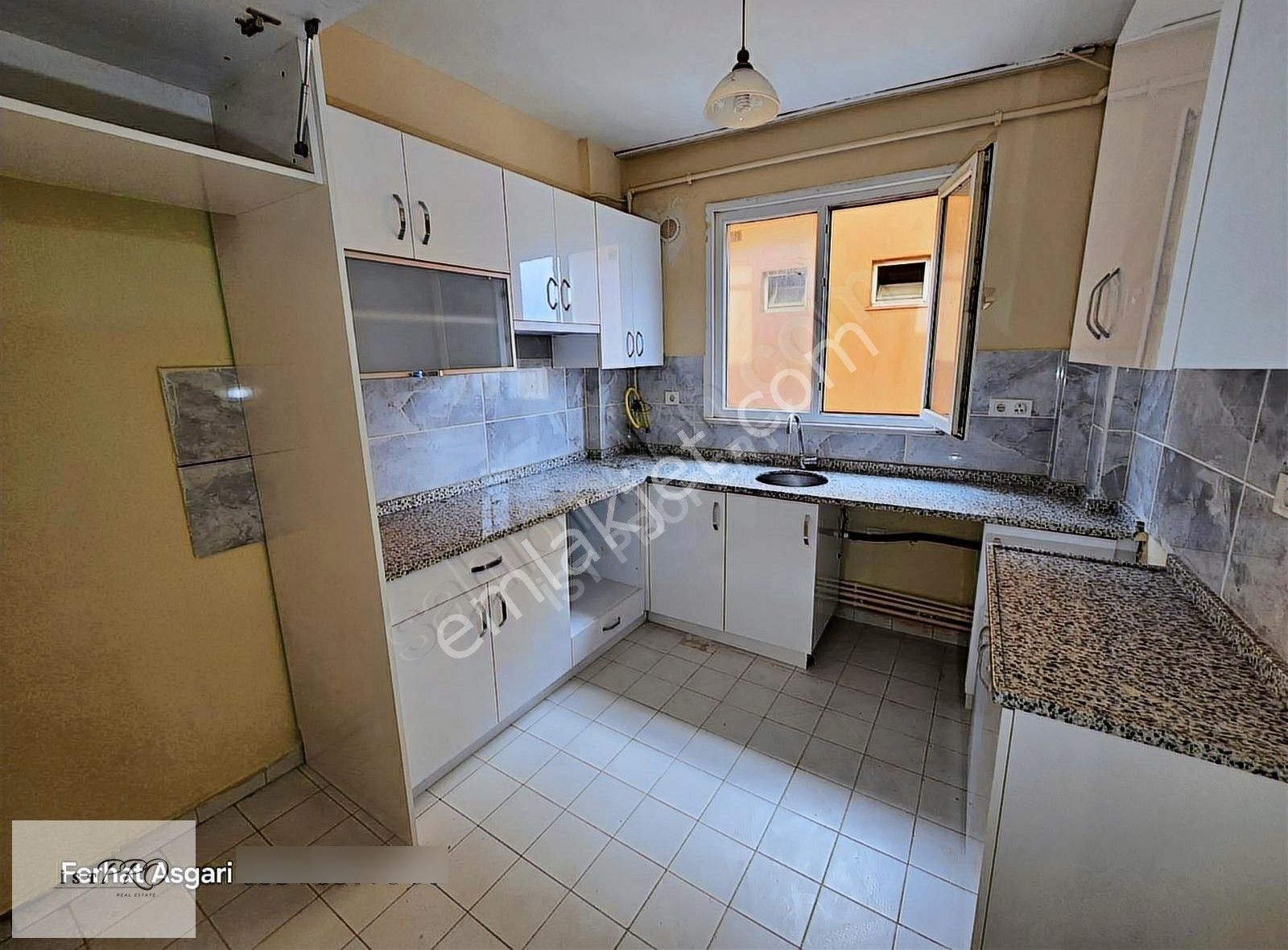 Adliye Ve Cemil Taşçıoğlu Hastaneye Çok Yakın Bakımlı 3+1 Daire. - Görsel 24