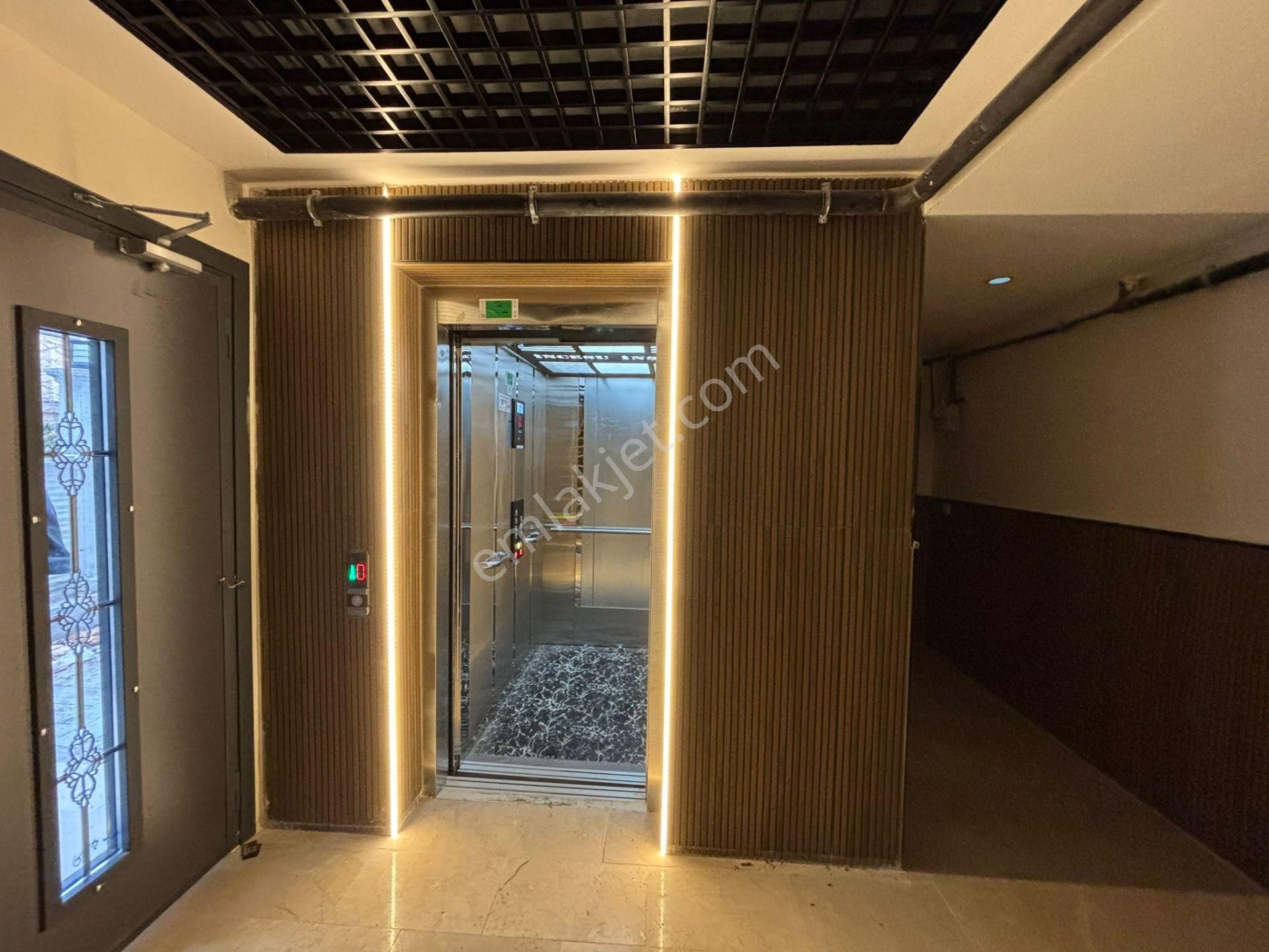 **eryıldız İnşaat'tan**fevzipaşa Merkezi Konumda İskanlı K.otoparklı 2+1**4.kat Güney Cephe - Görsel 33