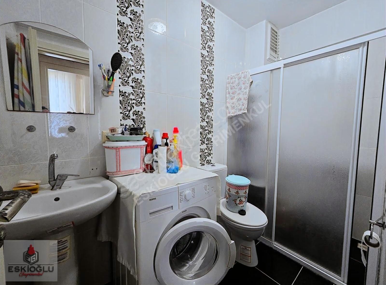Eskioğlu'ndan Denize Yakın Havuzlu Sitede 2+1 Girişkat Daire - Görsel 5