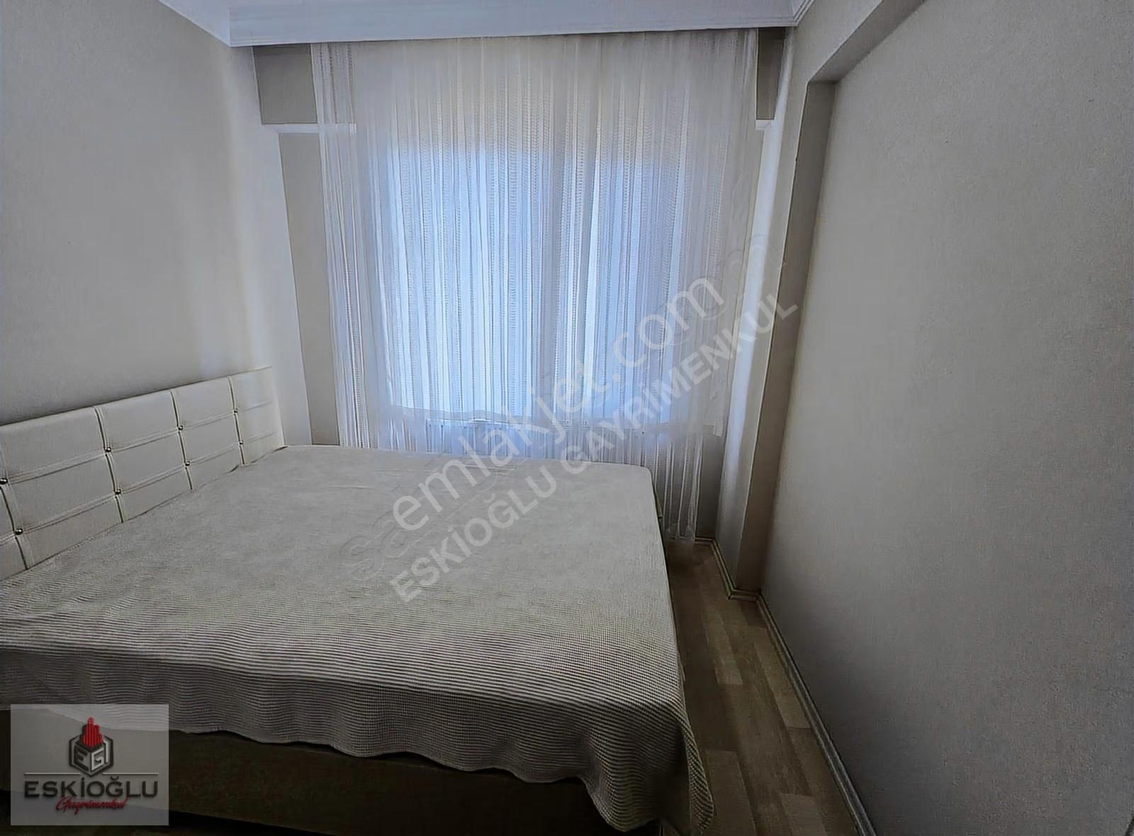 Eskioğlu'ndan Denize Yakın Havuzlu Sitede 2+1 Girişkat Daire - Görsel 13