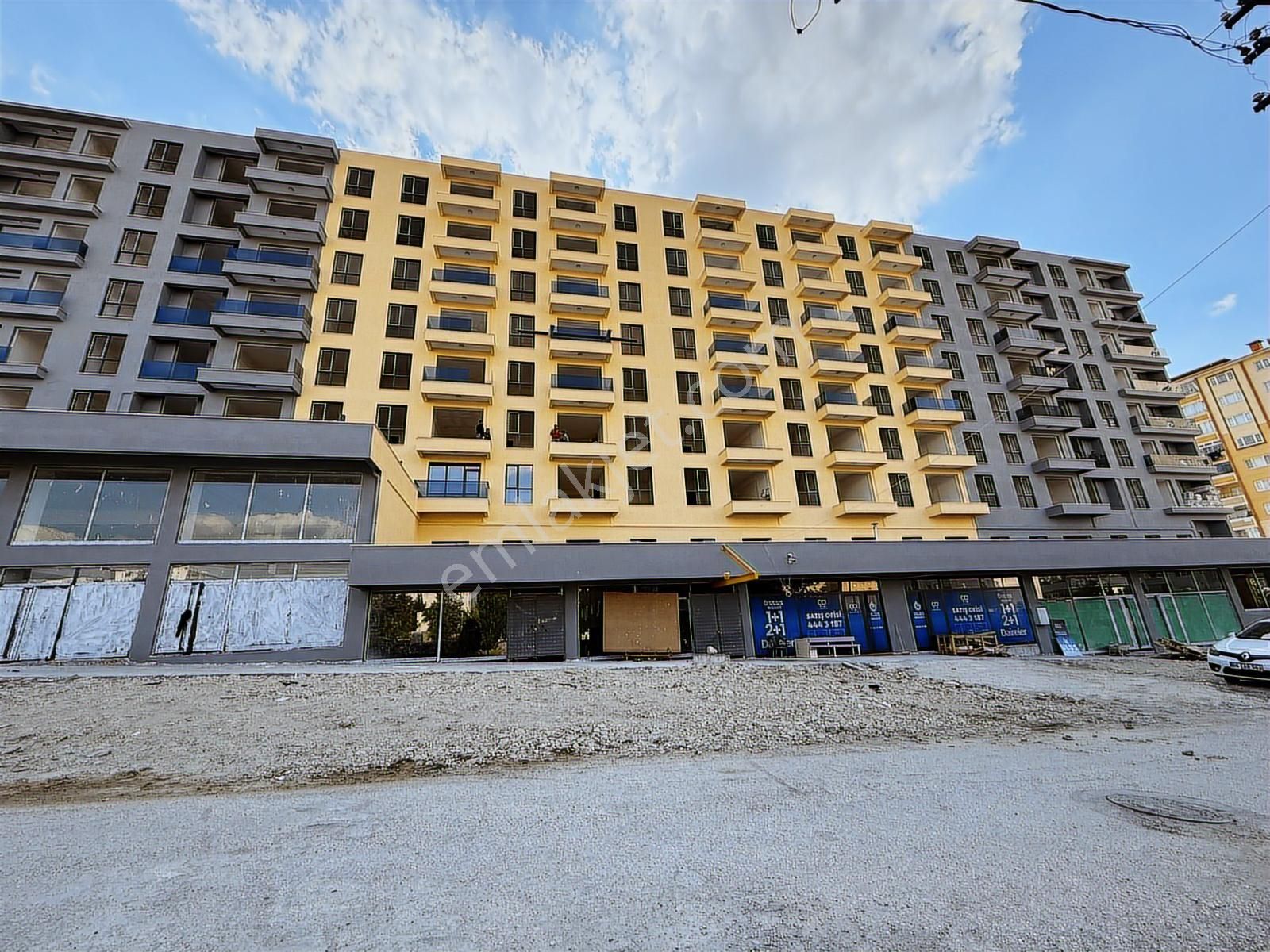 Mamak Plevne Caddesinde Lüks Sitede 1+1 Satılık Daire - Görsel 13