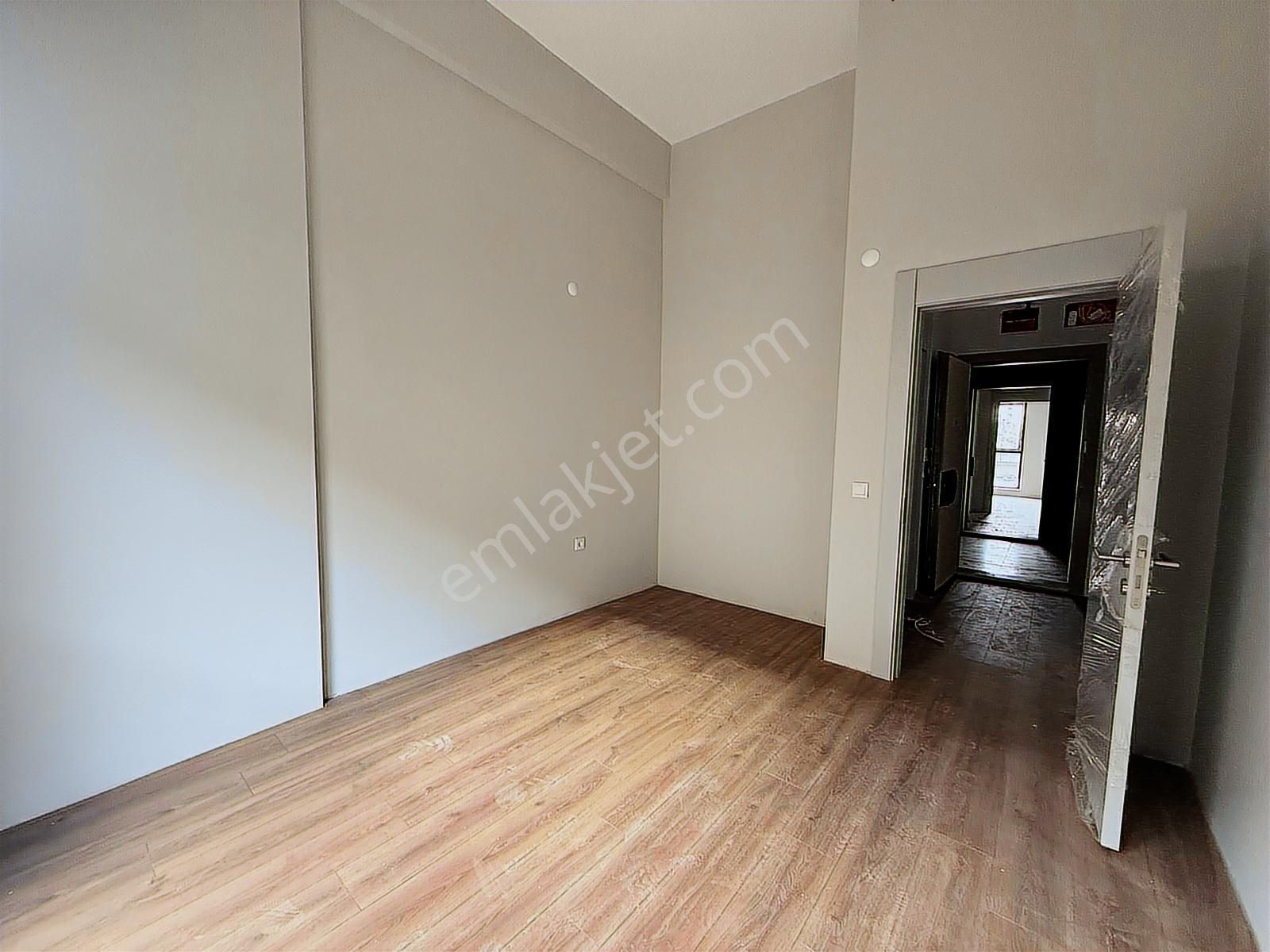 Mamak Plevne Caddesinde Lüks Sitede 1+1 Satılık Daire - Görsel 6