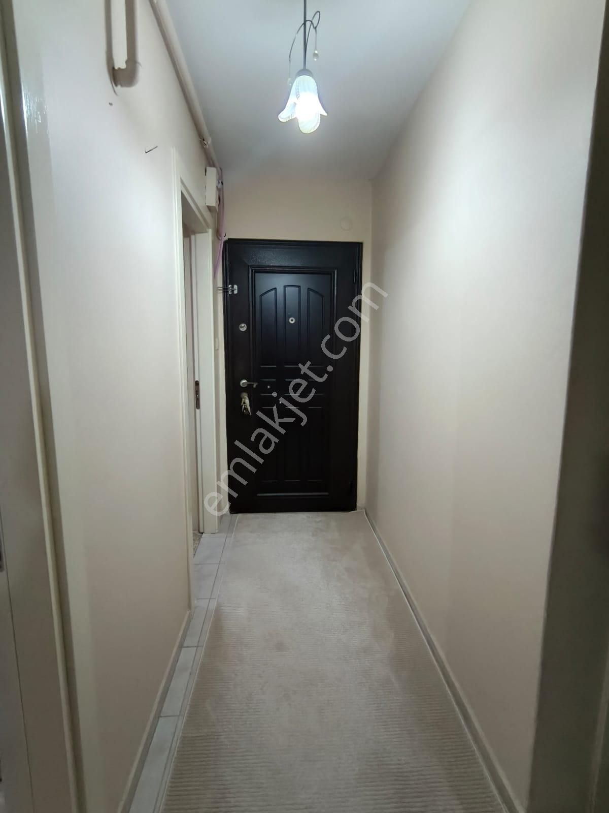 Bahçelievler Yakını 2+1 Doğalgazlı Arakat Bakımlı - Görsel 5