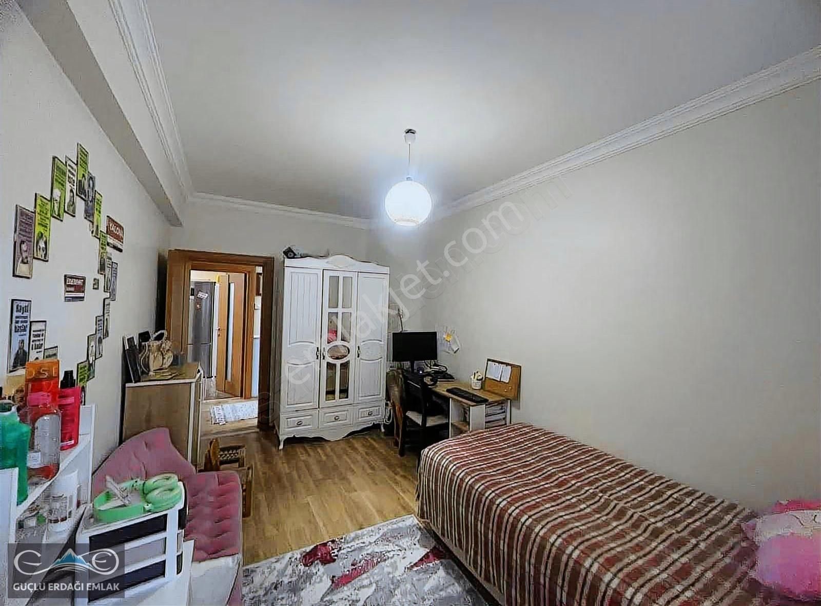 Emsallerine Göre Uygun Fiyatlı, 160 M² Geniş 3+1 Daire - Görsel 10