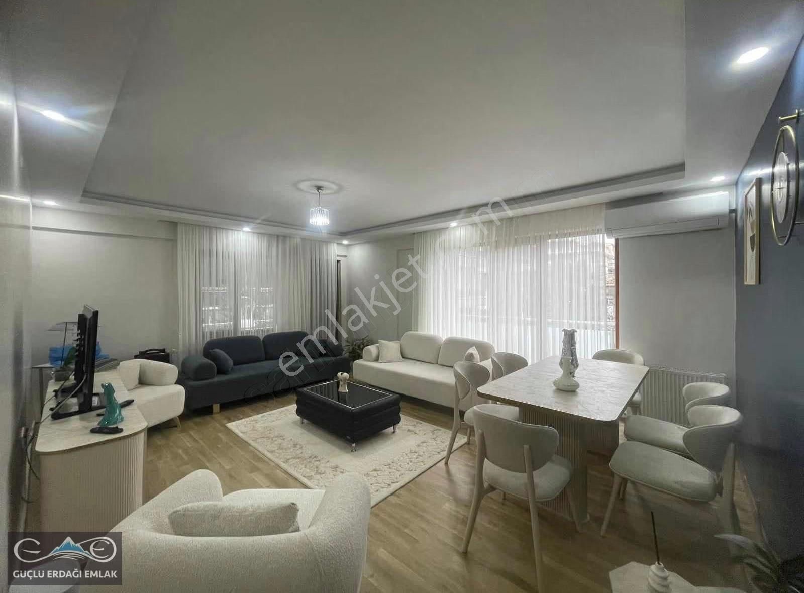 Emsallerine Göre Uygun Fiyatlı, 160 M² Geniş 3+1 Daire - Görsel 7
