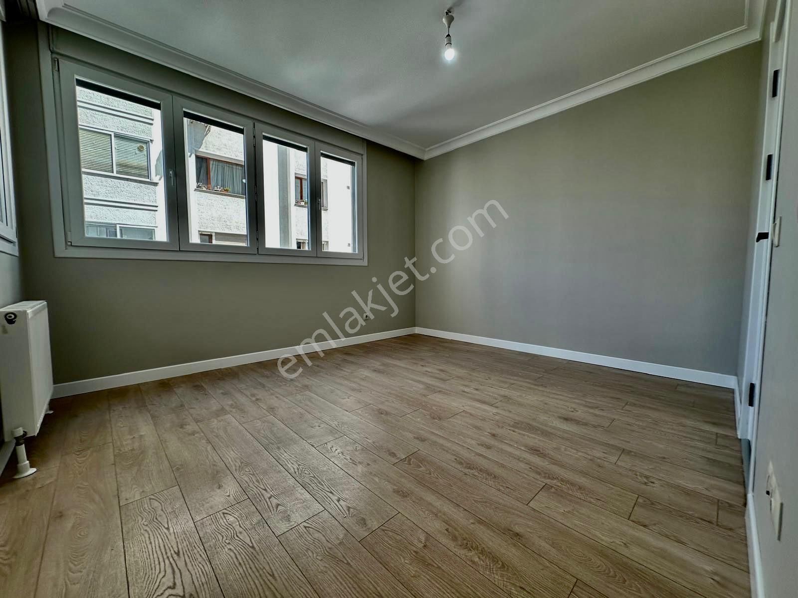 Bostancı Çarşıda 3+1 Ebeveynli Balkonlu Marmaraya Bağdata Yakın - Görsel 10