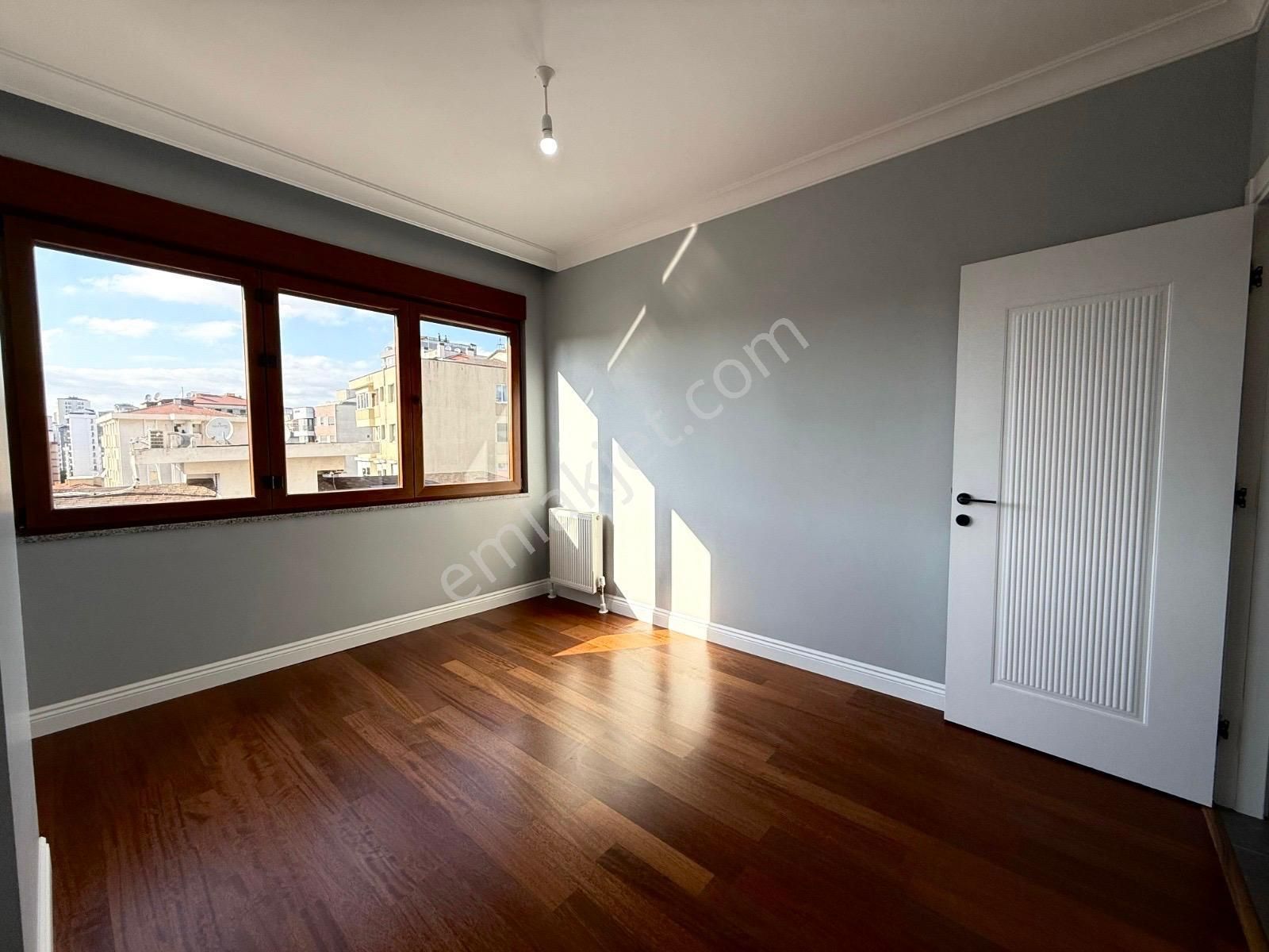 Caddebostan Bağdat Cad.yakın 130 M² Net Ebeveynli 3+1 Satılık - Görsel 32