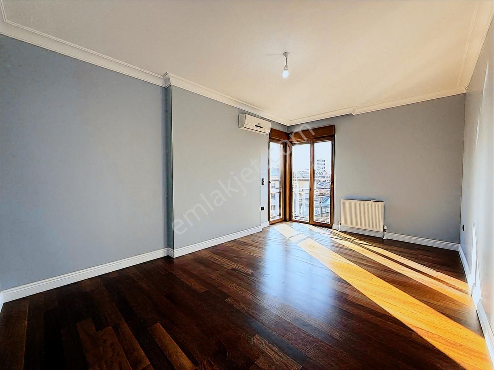 Caddebostan Bağdat Cad.yakın 130 M² Net Ebeveynli 3+1 Satılık - Görsel 12