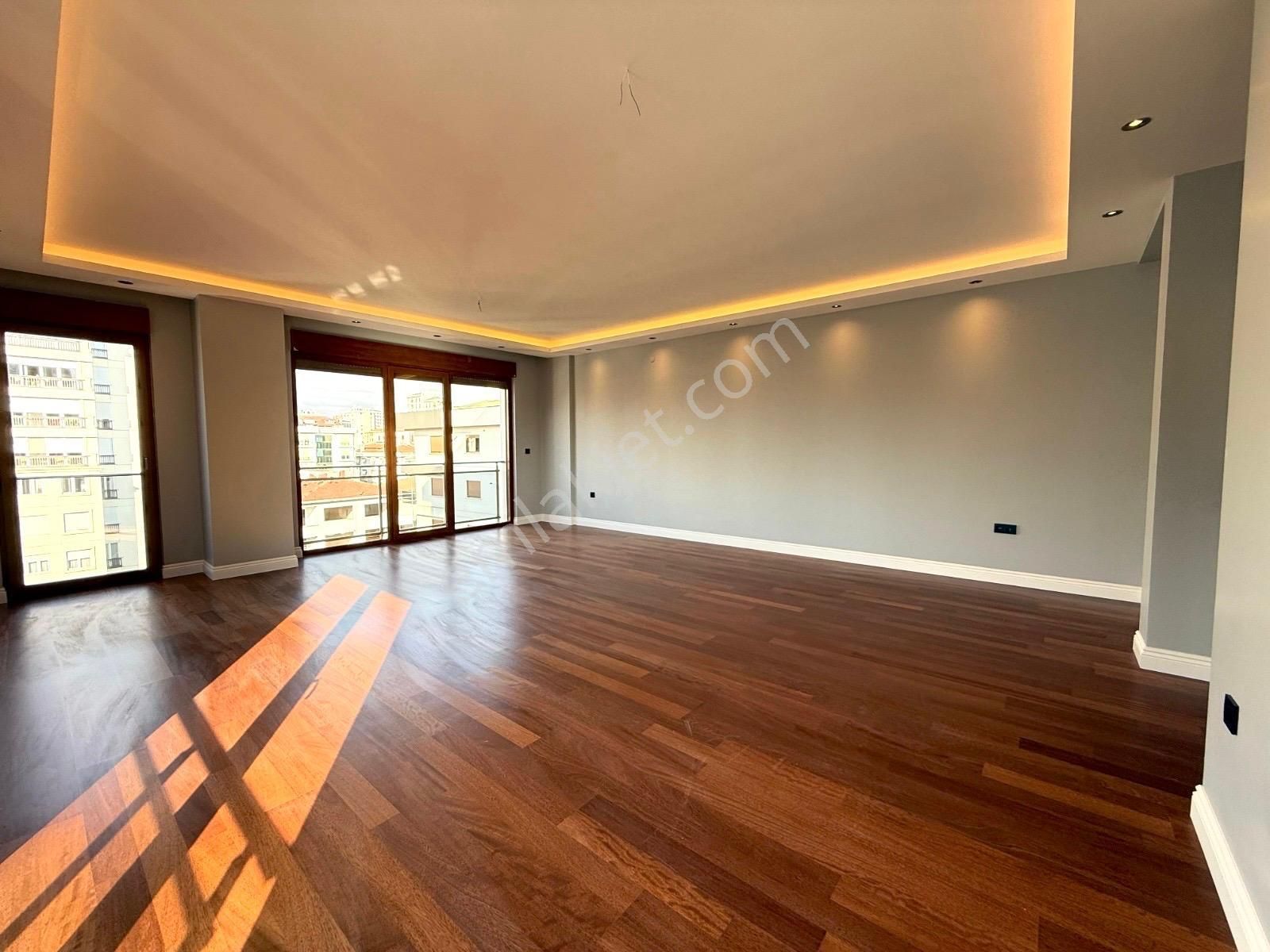 Caddebostan Bağdat Cad.yakın 130 M² Net Ebeveynli 3+1 Satılık - Görsel 25
