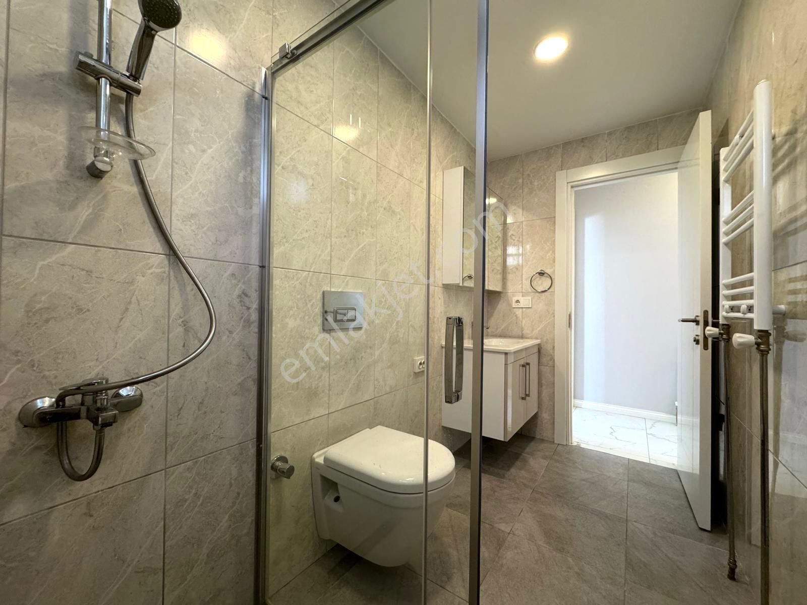 Caddebostan Sahilde 1+1 İskanlı Ara Kat 2 Yaşında - Görsel 29