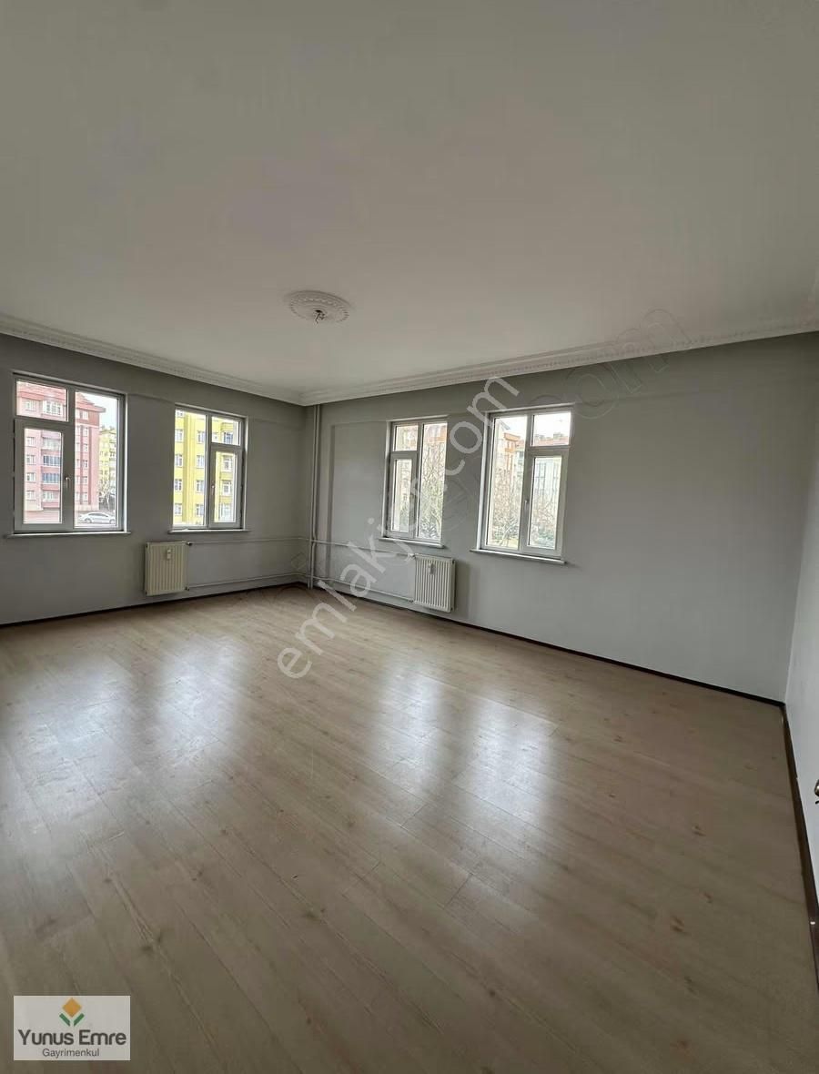 Karatay Da 3+1 Arakat Site İçi Güvenlikli Doğalgazlı Kiralık - Görsel 3