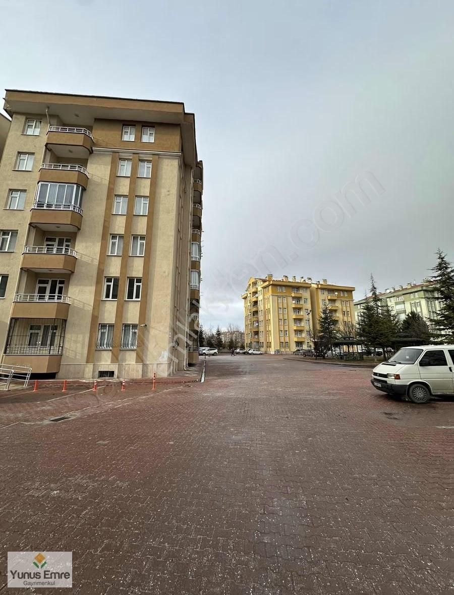 Karatay Da 3+1 Arakat Site İçi Güvenlikli Doğalgazlı Kiralık