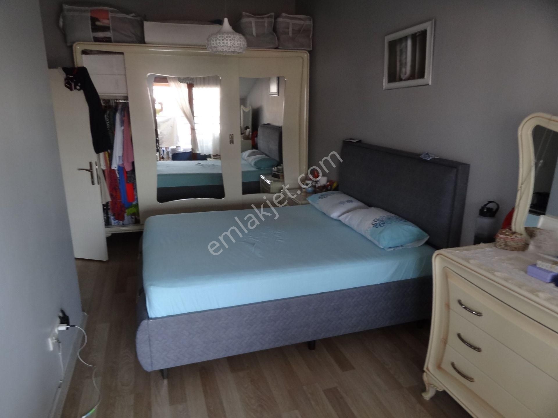 Ünalan Metro-metrobüs Yakını Genç Apt.teraslı Dubleks 3+1 Fırsatı - Görsel 32