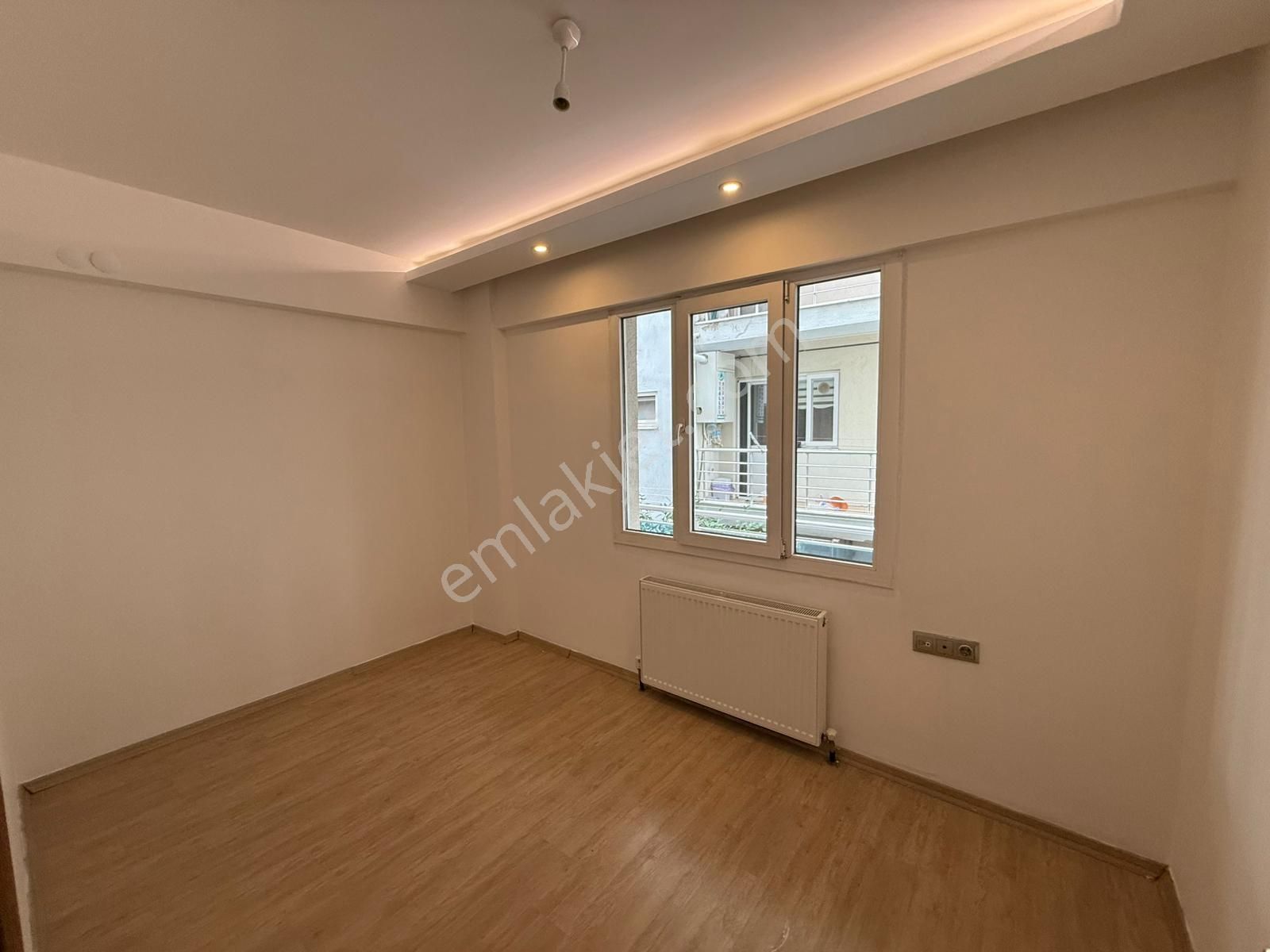 Remax Pin'den Girne Mh Lefkoşe Bulvarında Satılık 3+1 Daire - Görsel 33