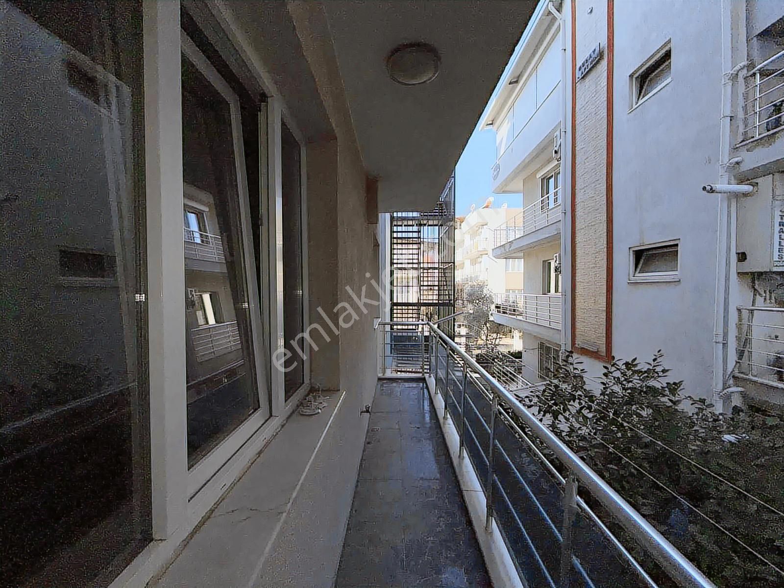 Remax Pin'den Girne Mh Lefkoşe Bulvarında Satılık 3+1 Daire - Görsel 8