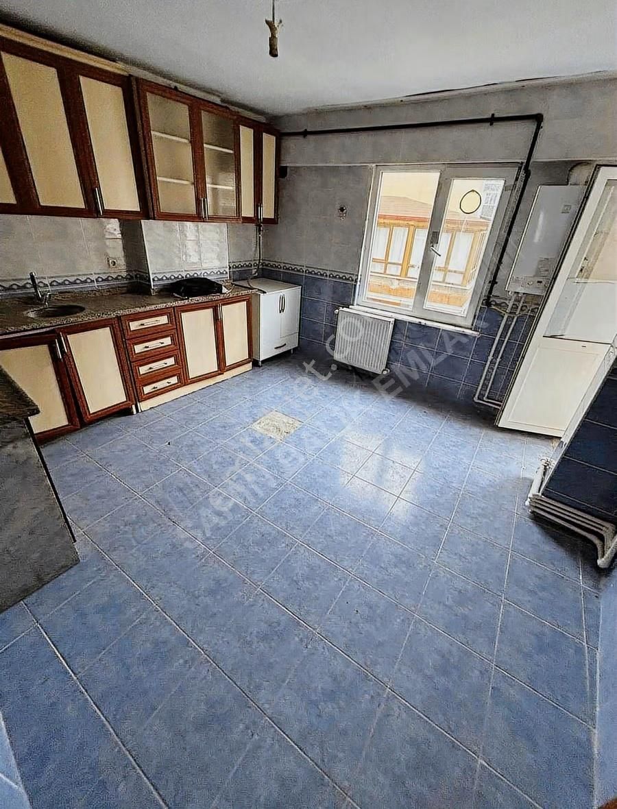 Şahin İnşaat..3+1..çift Balkon..120m2..ferah... - Görsel 13