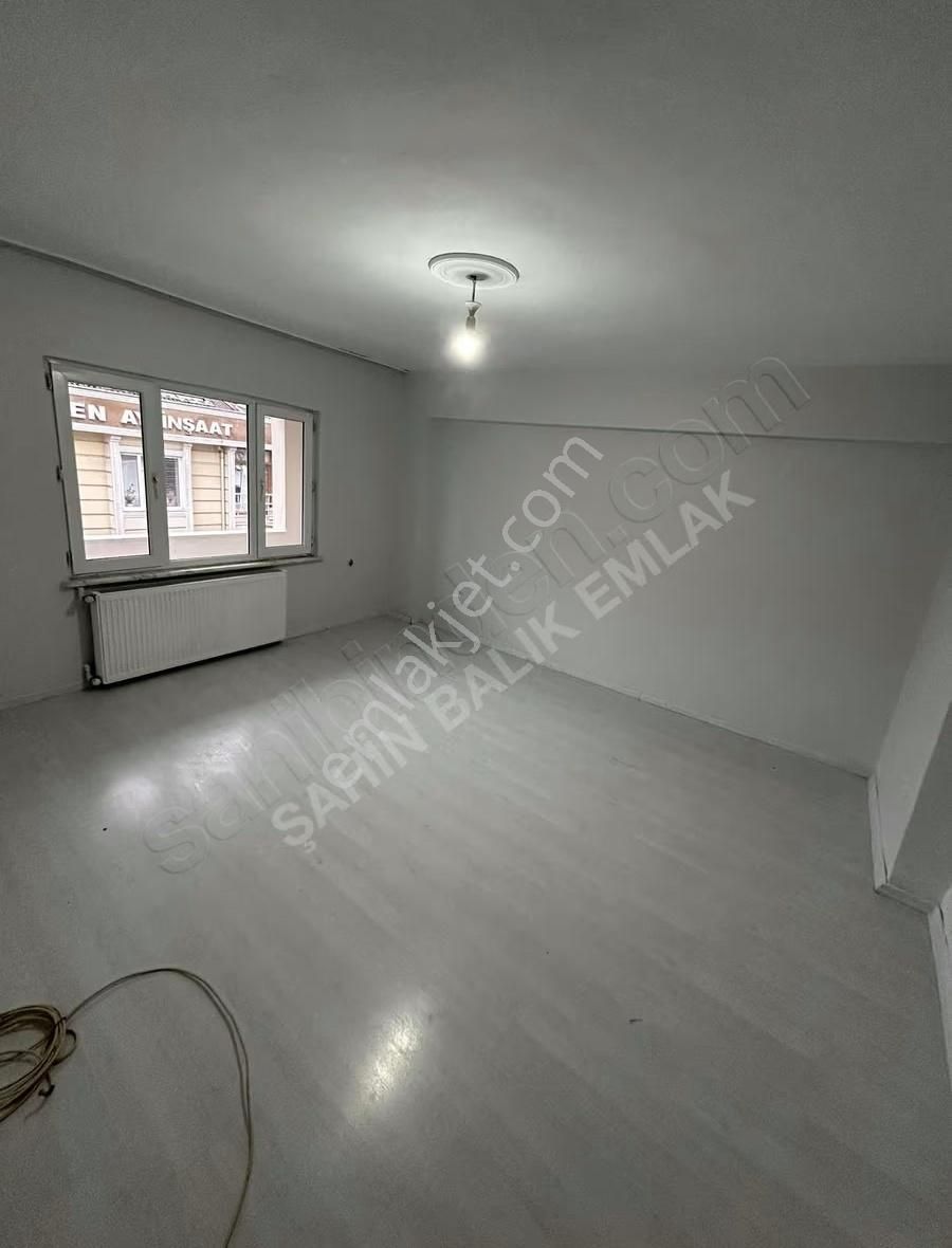 Şahin İnşaat..3+1..çift Balkon..120m2..ferah... - Görsel 28