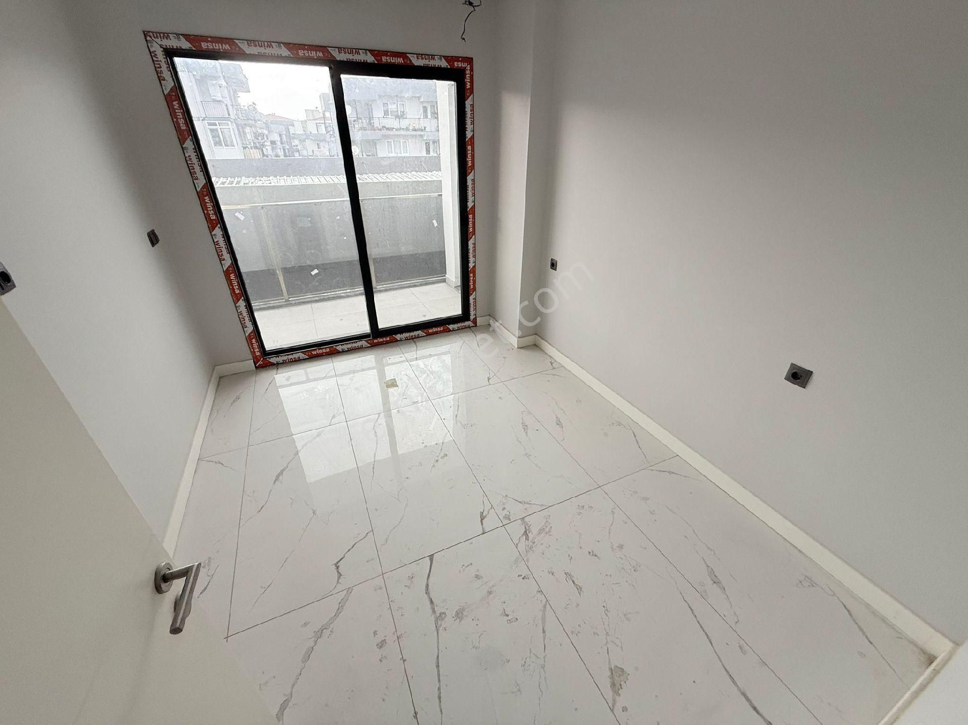 Kuşadası Kirazlı Yolu Üzeri 3+1 Sıfır Yapı Satılık - Görsel 21