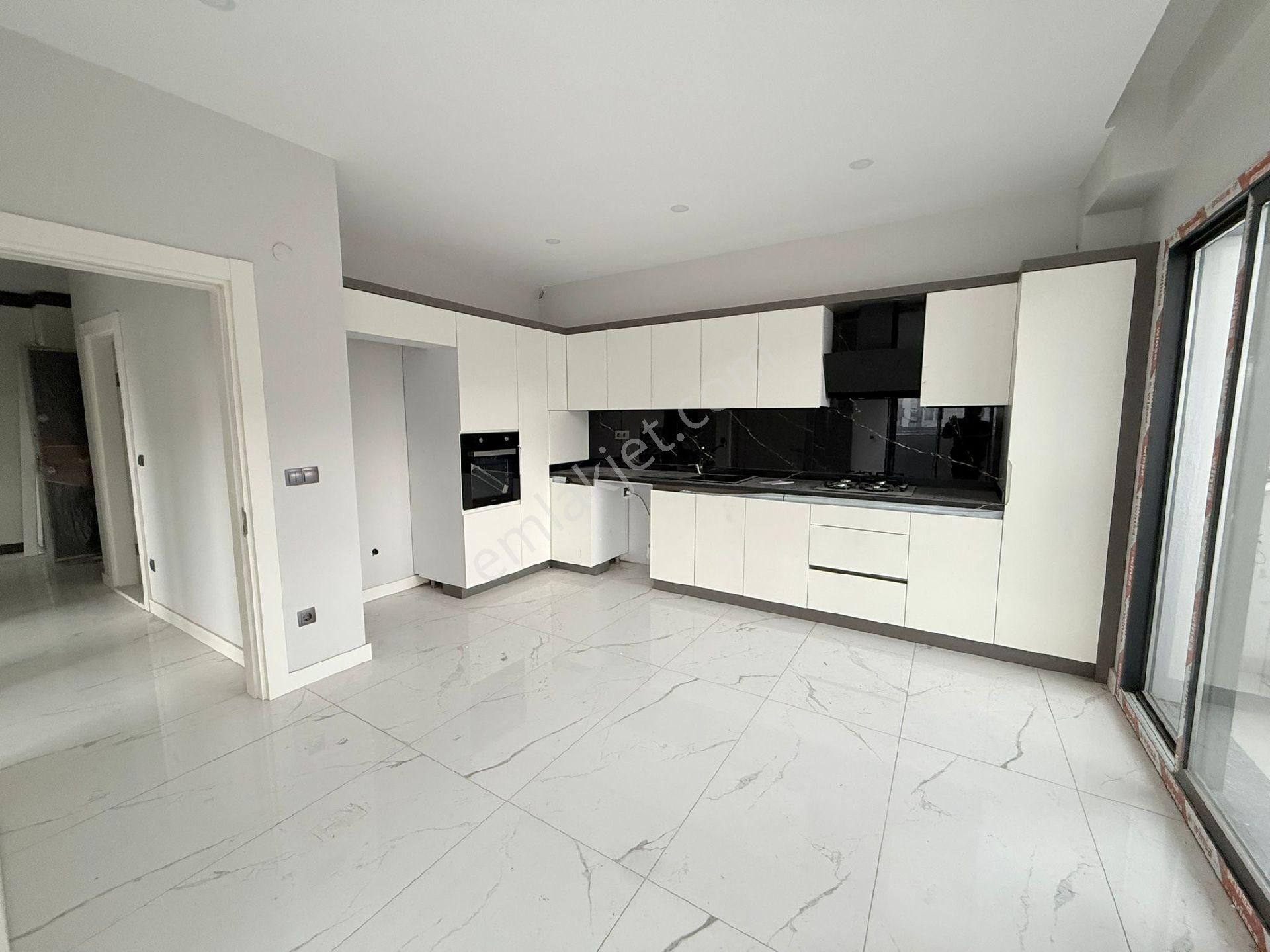 Kuşadası Kirazlı Yolu Üzeri 3+1 Sıfır Yapı Satılık - Görsel 16