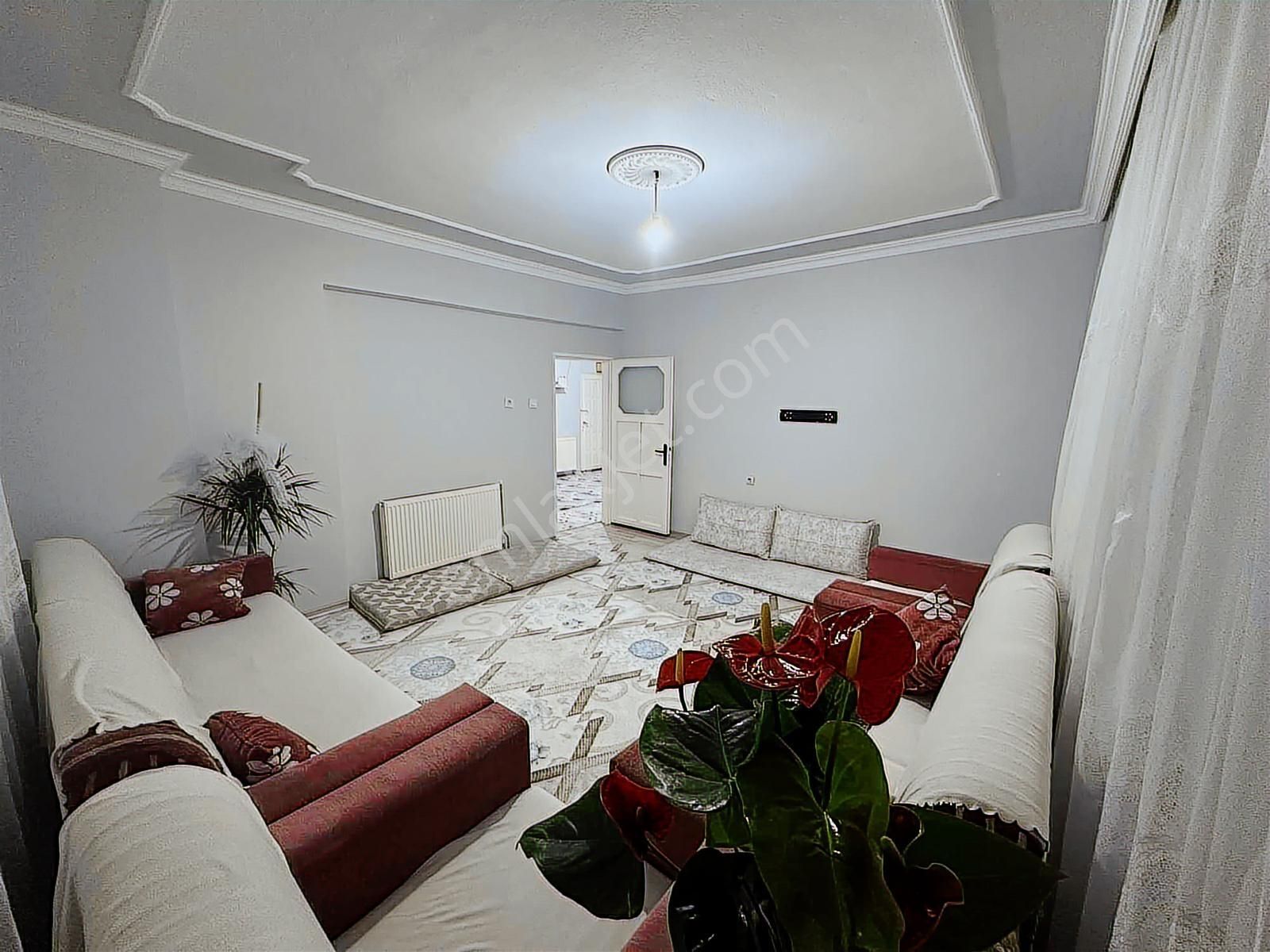 Kudüs Camisi Yanında Satılık 3+1 Daire - Görsel 7