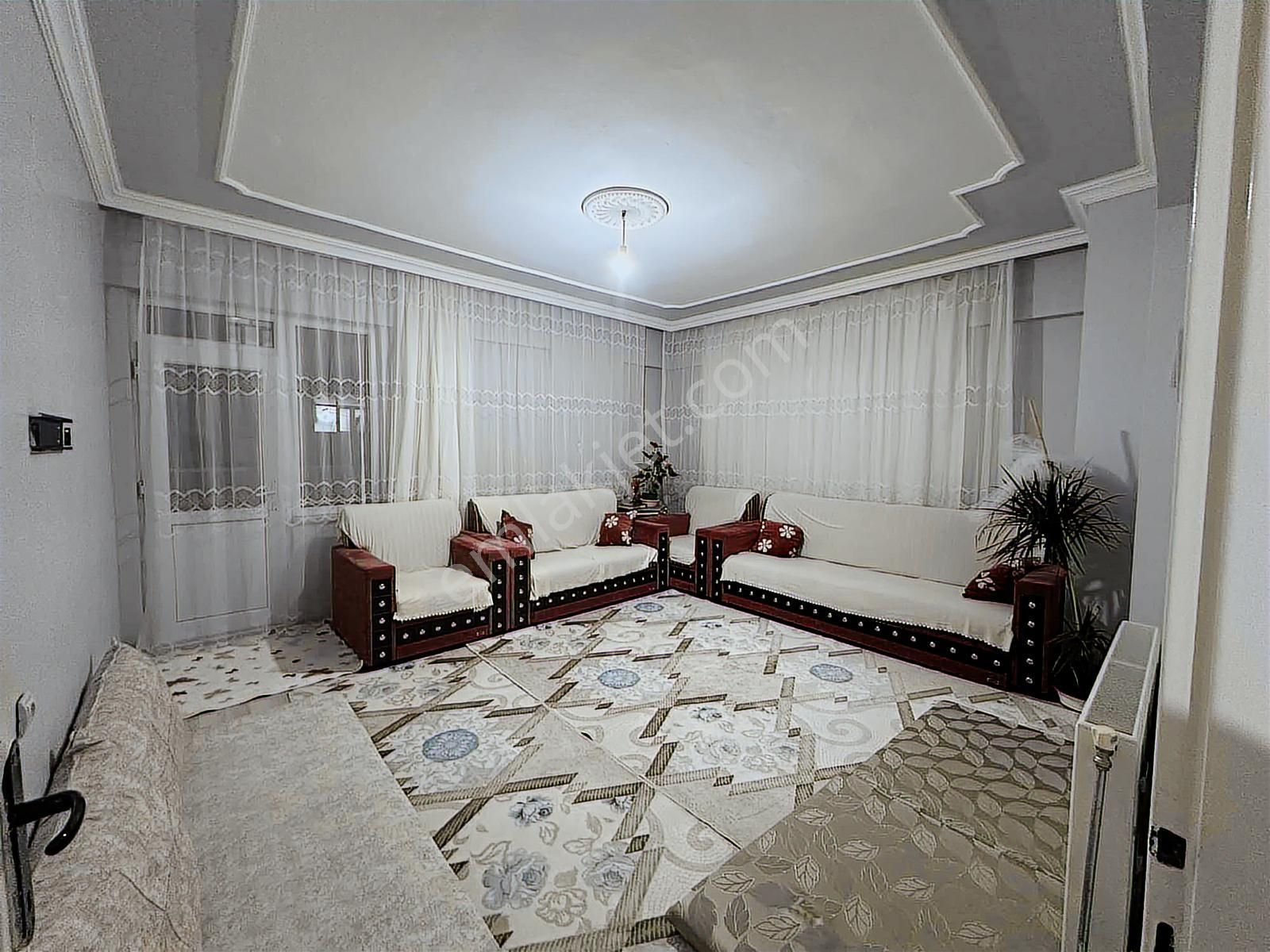 Kudüs Camisi Yanında Satılık 3+1 Daire - Görsel 8