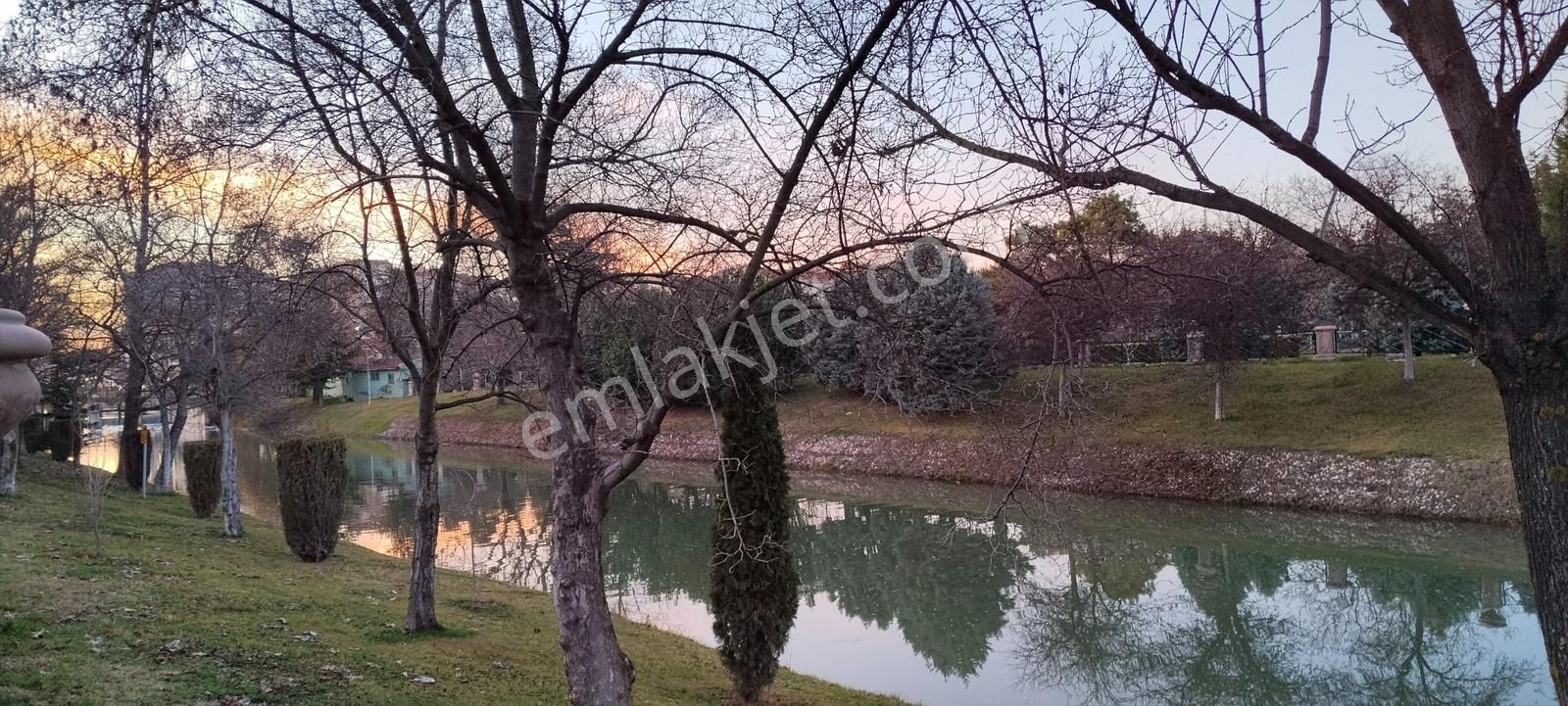Kurtuluş Mahallesinde Emsalsiz Manzaralı 4+1 Lüks Arakat - Görsel 11