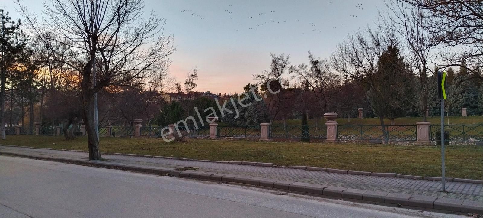 Kurtuluş Mahallesinde Emsalsiz Manzaralı 4+1 Lüks Arakat - Görsel 5