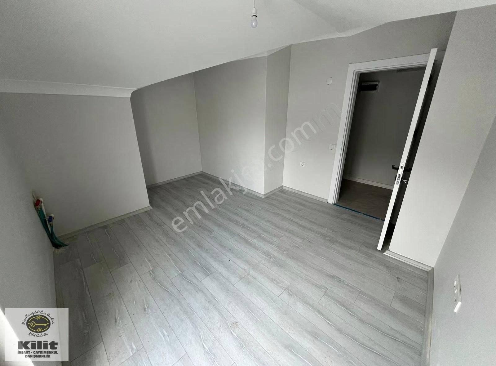 Bandırma-600 Evler Mahallesinde 4+1 Dubleks Satılık Daire - Görsel 4