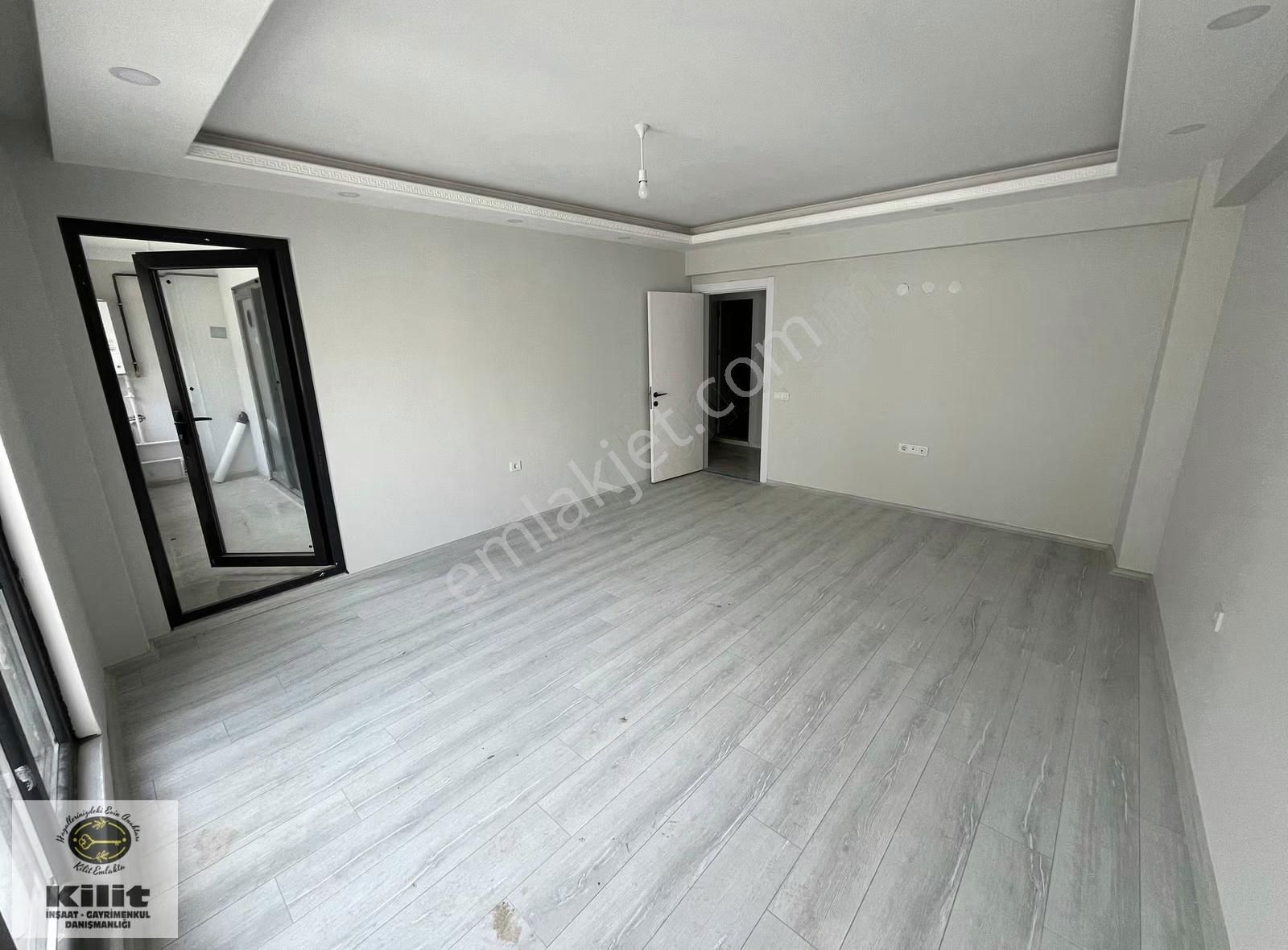 Bandırma-600 Evler Mahallesinde 4+1 Dubleks Satılık Daire