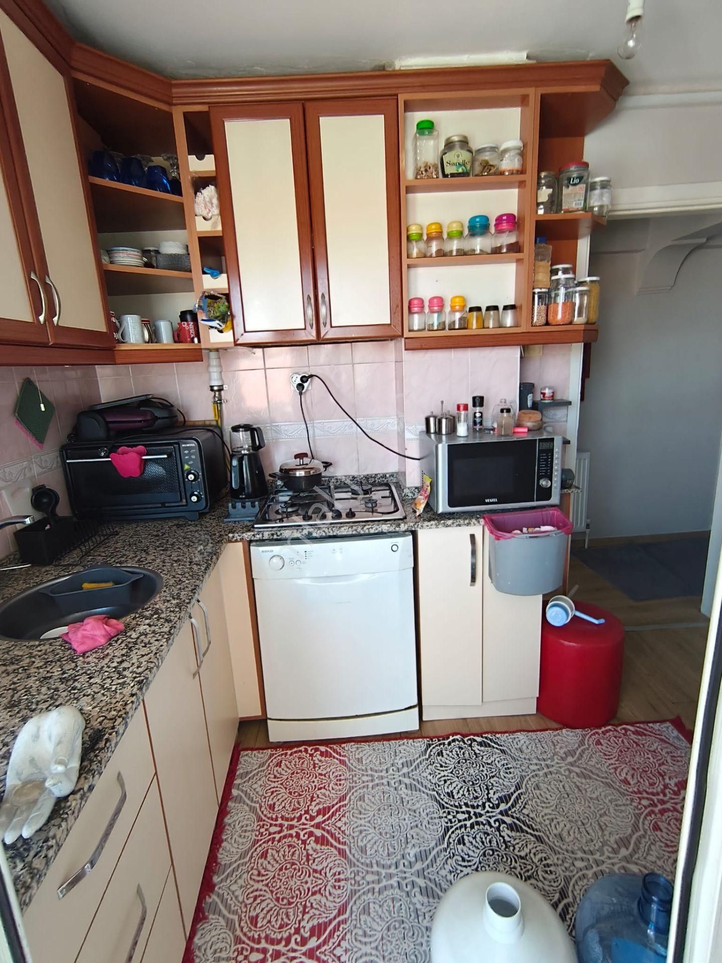Mızraklı Caddesinde 3+1 Doğalgazlı Arakat - Görsel 34
