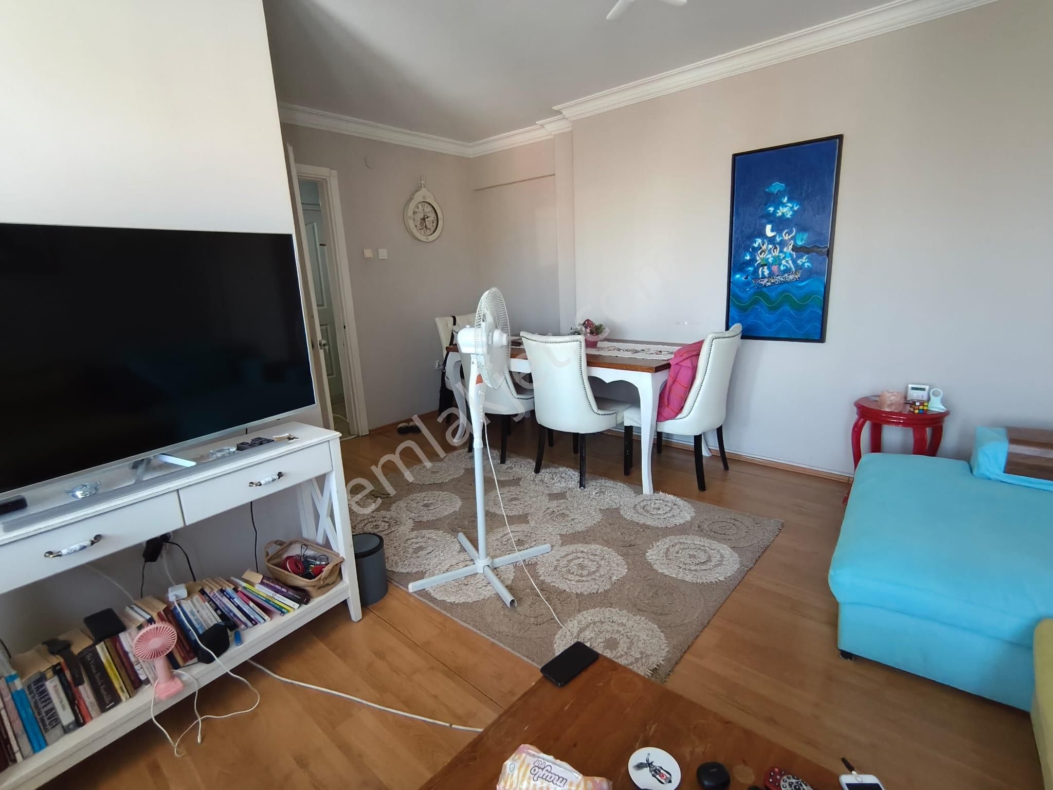 Mızraklı Caddesinde 3+1 Doğalgazlı Arakat - Görsel 8