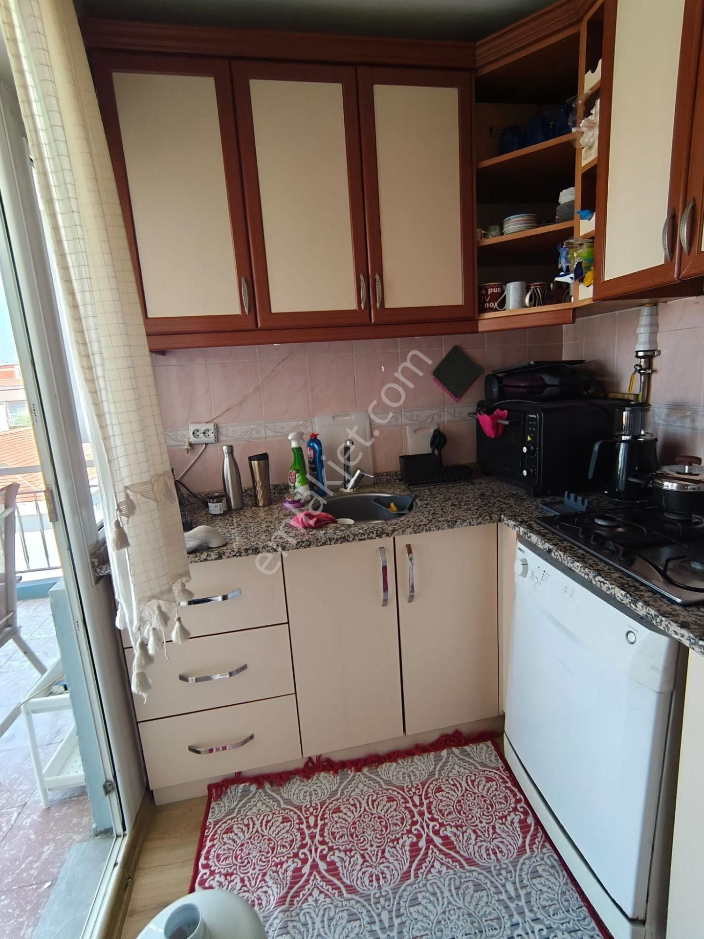 Mızraklı Caddesinde 3+1 Doğalgazlı Arakat - Görsel 31