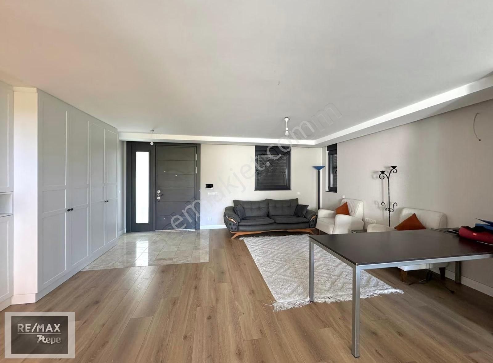 Çengelköyde Tarih Ve Boğaz Manzaralı Tam Müstakil Satılık Villa - Görsel 14