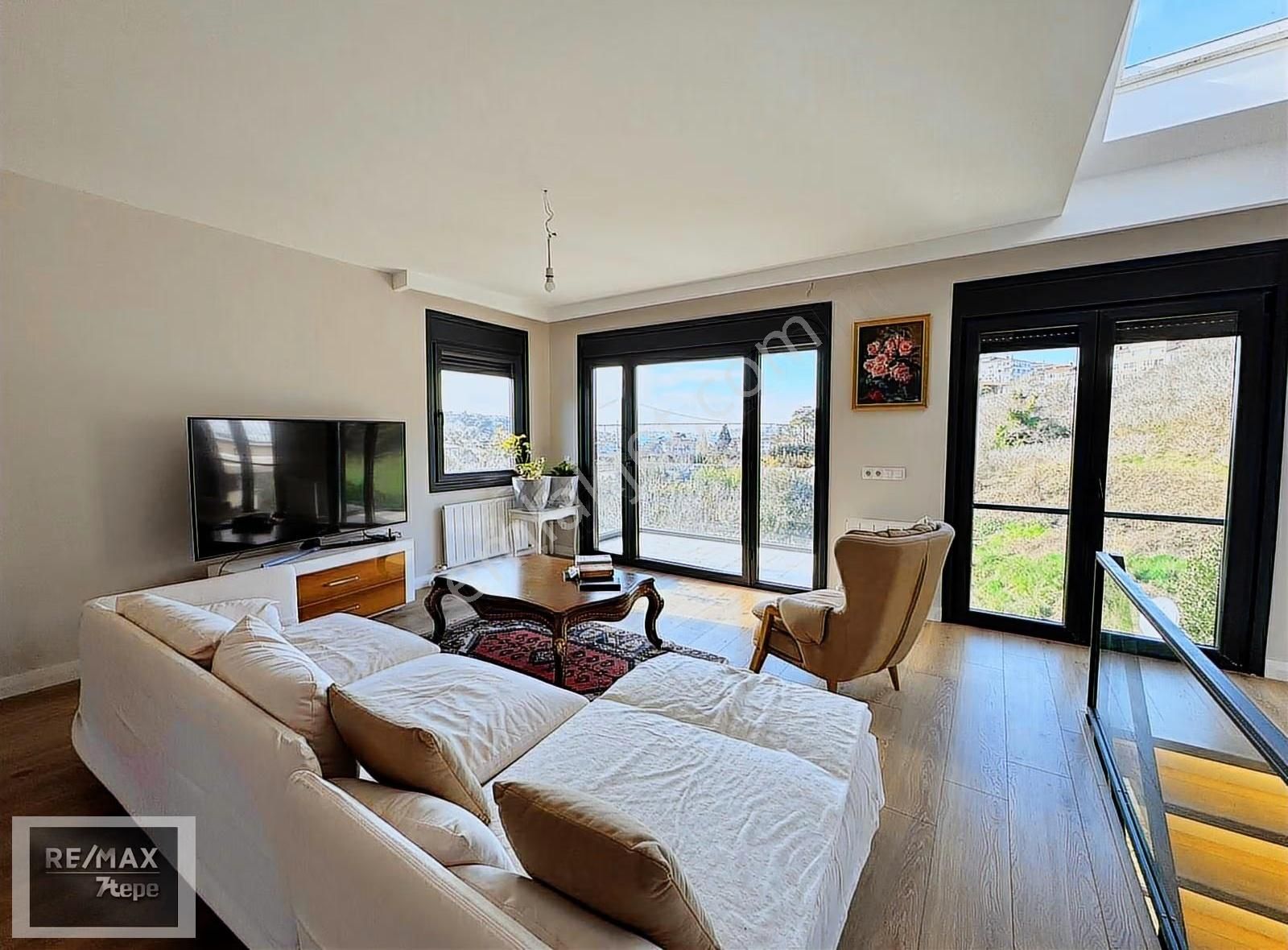 Çengelköyde Tarih Ve Boğaz Manzaralı Tam Müstakil Satılık Villa - Görsel 19