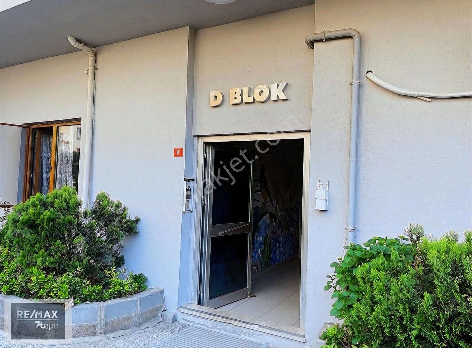 Remax 7tepeden Çekmeköy 216 Butik Sitesinde Boş Kiralık 3+1 - Görsel 12