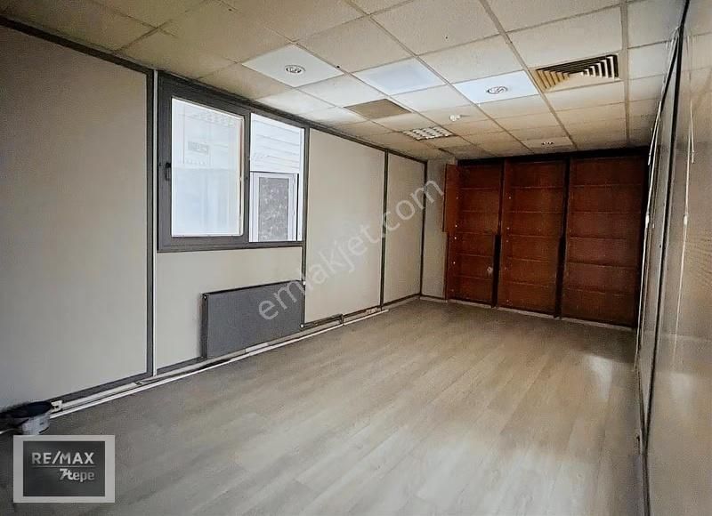 Ataşehir Ana Cadde Üzerinde Tabela Değeri Yüksek Kiralık Ofis - Görsel 6